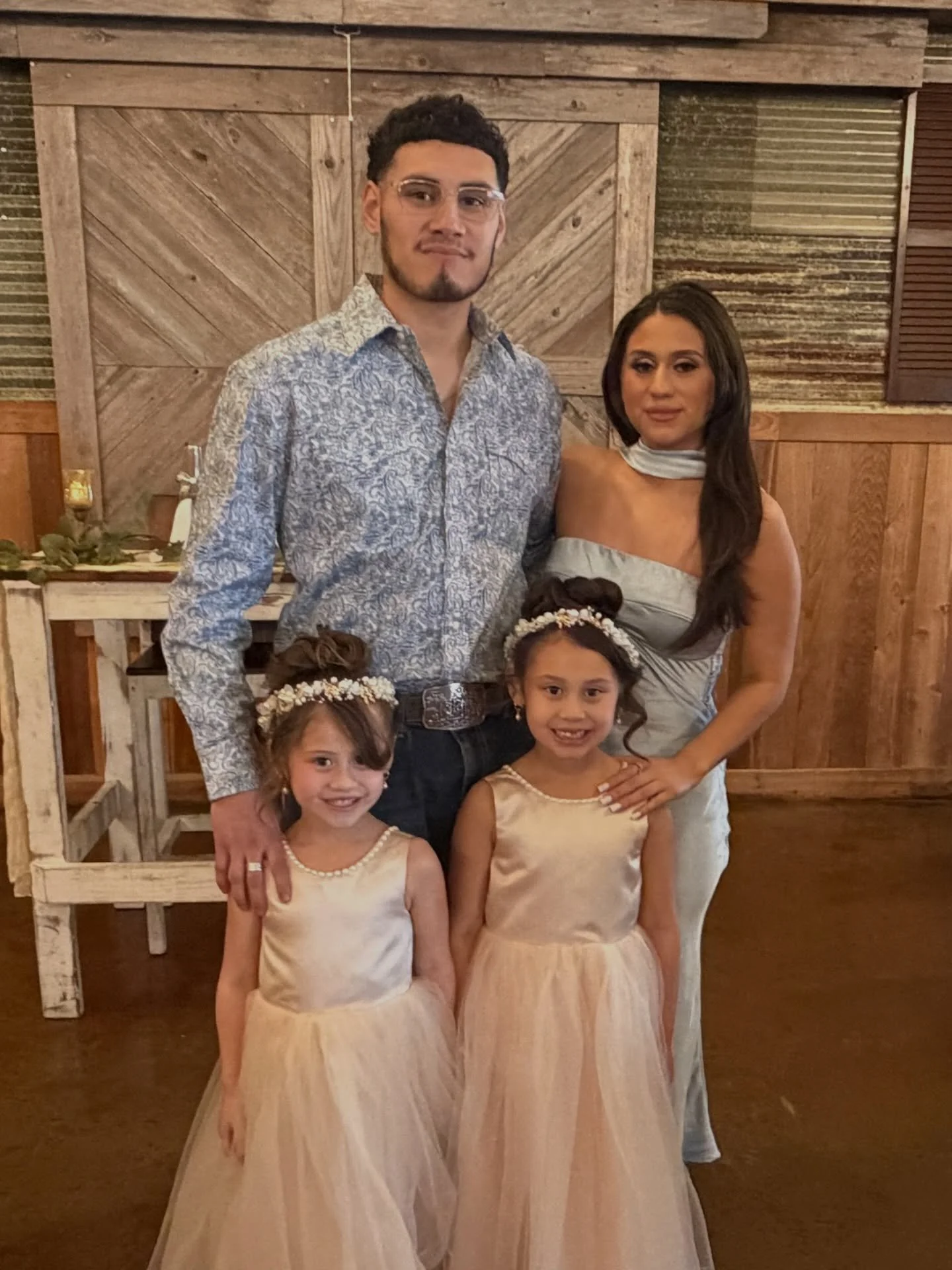 She went for a natural, sun-kissed look. Achieving the perfect spray tan is about mastering the light to dark effect. A consultation is vital to get it just right. Understanding the client&rsquo;s expectations is everything. Customization is key.

Us