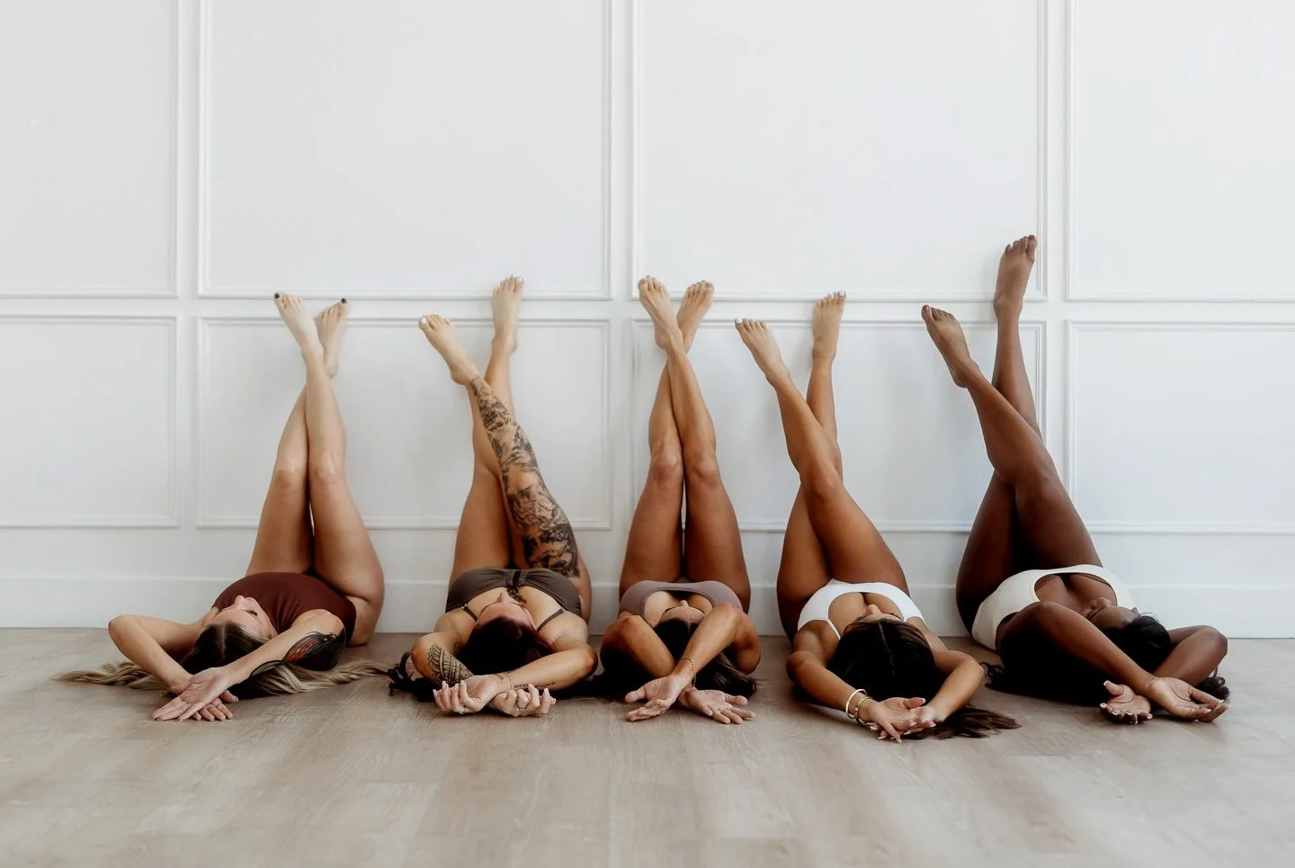 Every shade. Every skin tone. Every glow. 
Glowing skin has no shade limit 

Hmua @beneaththemascara 
Spray tans @sunkissedbymonica 
Used @glazedsunless and @nudaprofessional 
📸 @sageandwillowphotos