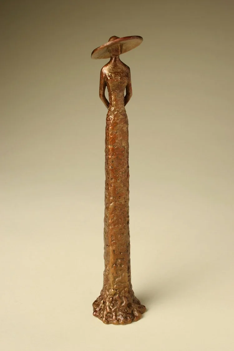 La Petite Femme
10"H x 2"W
Bronze edition of 50 (SOLD OUT)