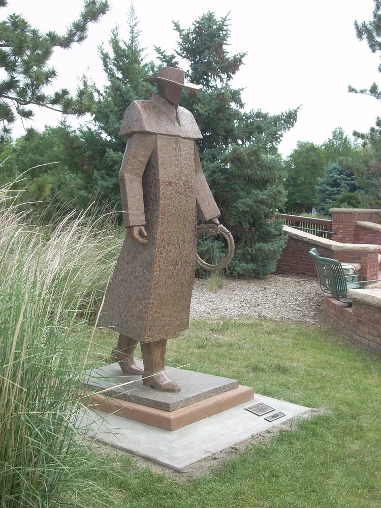 In 2008, the larger than life bronze, 
Storm's Brewing was added to the 
Benson Sculpture Garden located 
in Loveland, Colorado.