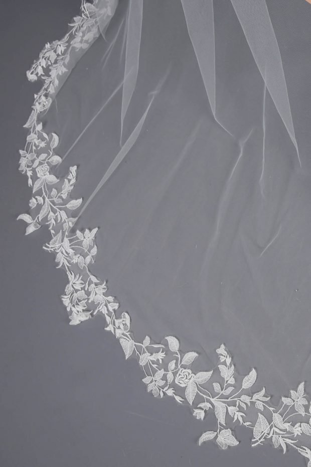 Richard Designs Veil - Vine Lace Train