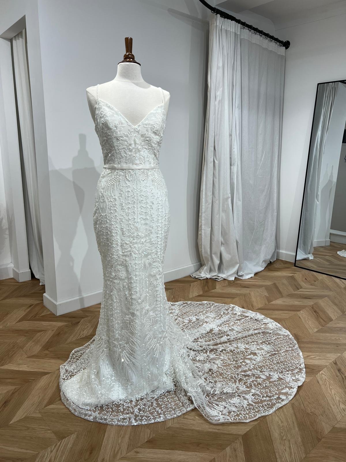 WhatsApp Image 2025-11-09 at 00.09.21_563476cb.jpg