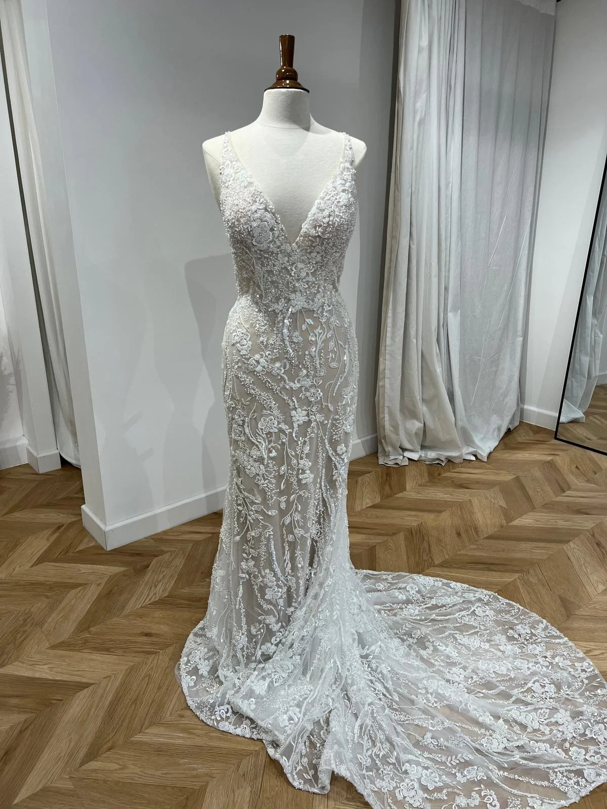 WhatsApp Image 2025-11-09 at 00.24.52_2e3a5e48.jpg