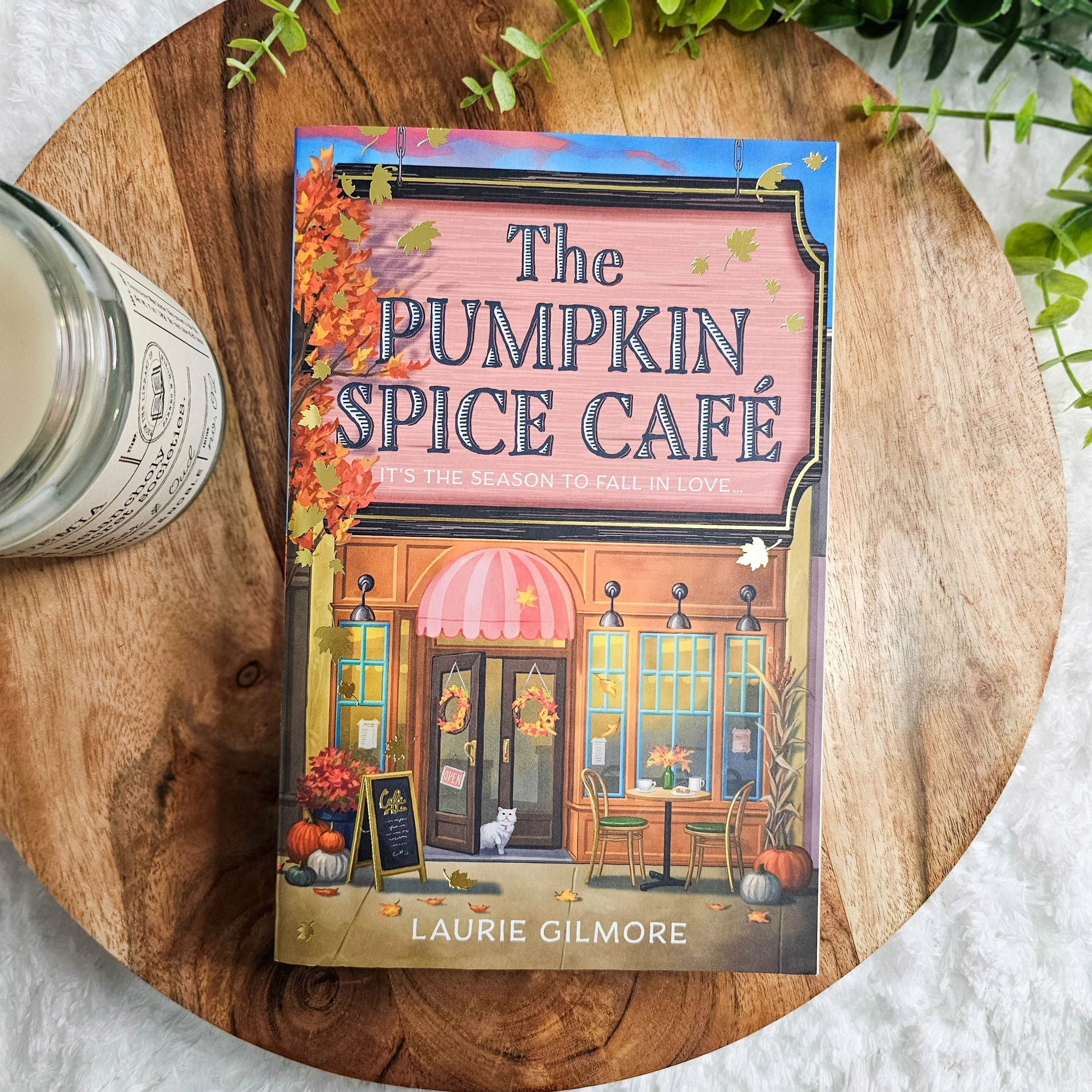 The Pumpkin Spice Café | Laurie Gilmore