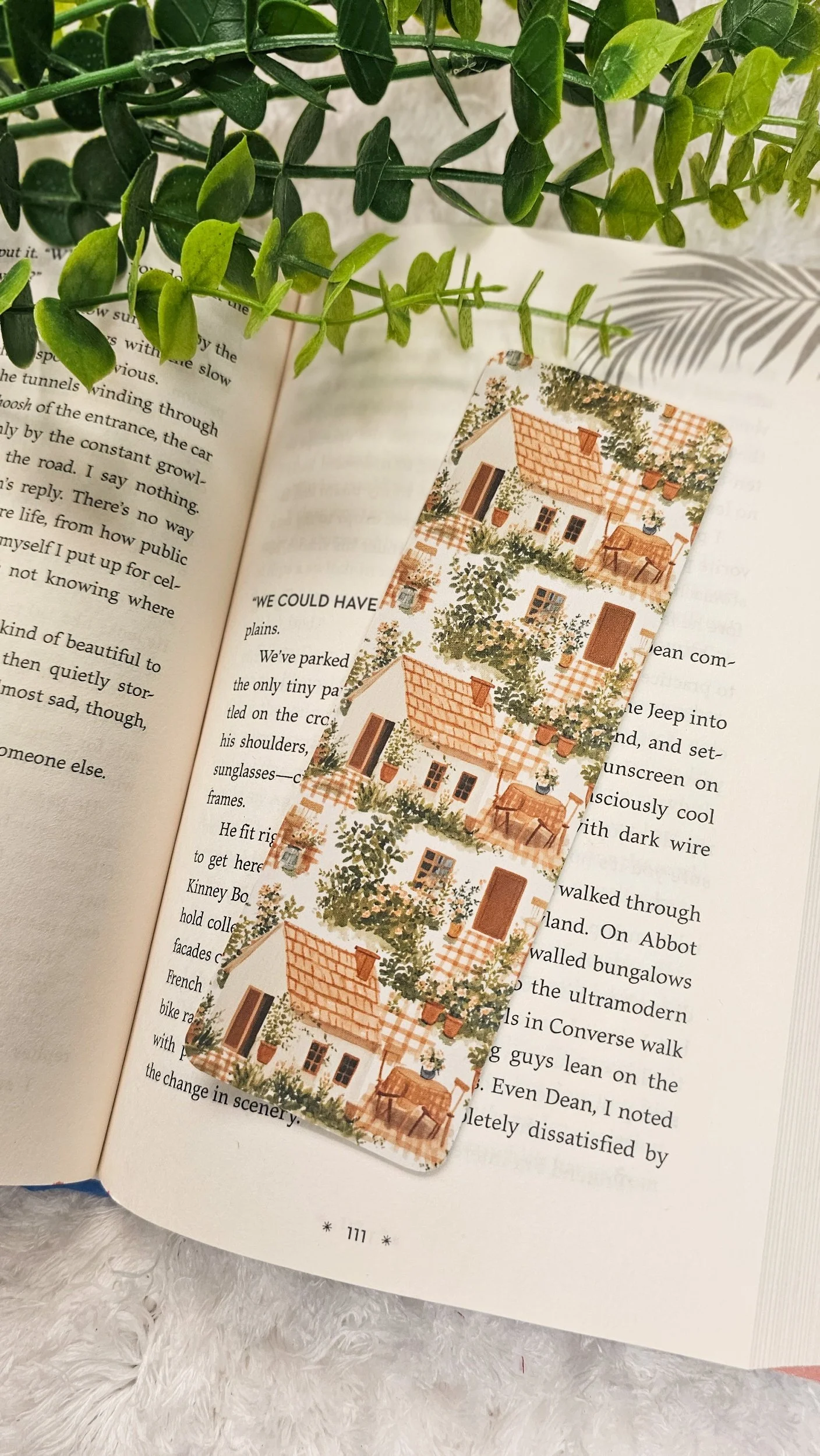 countryside cottage bookmark