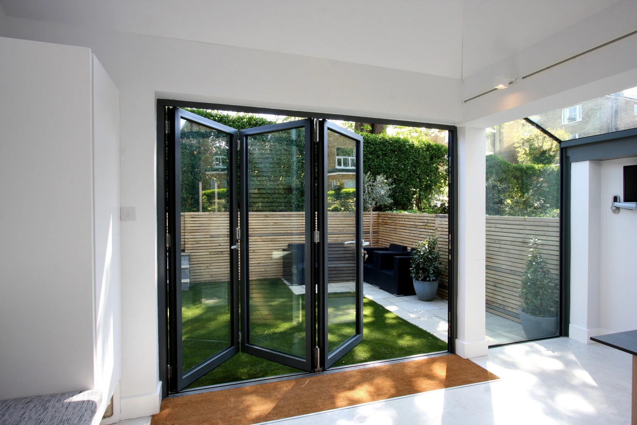 bifold-doors.jpg