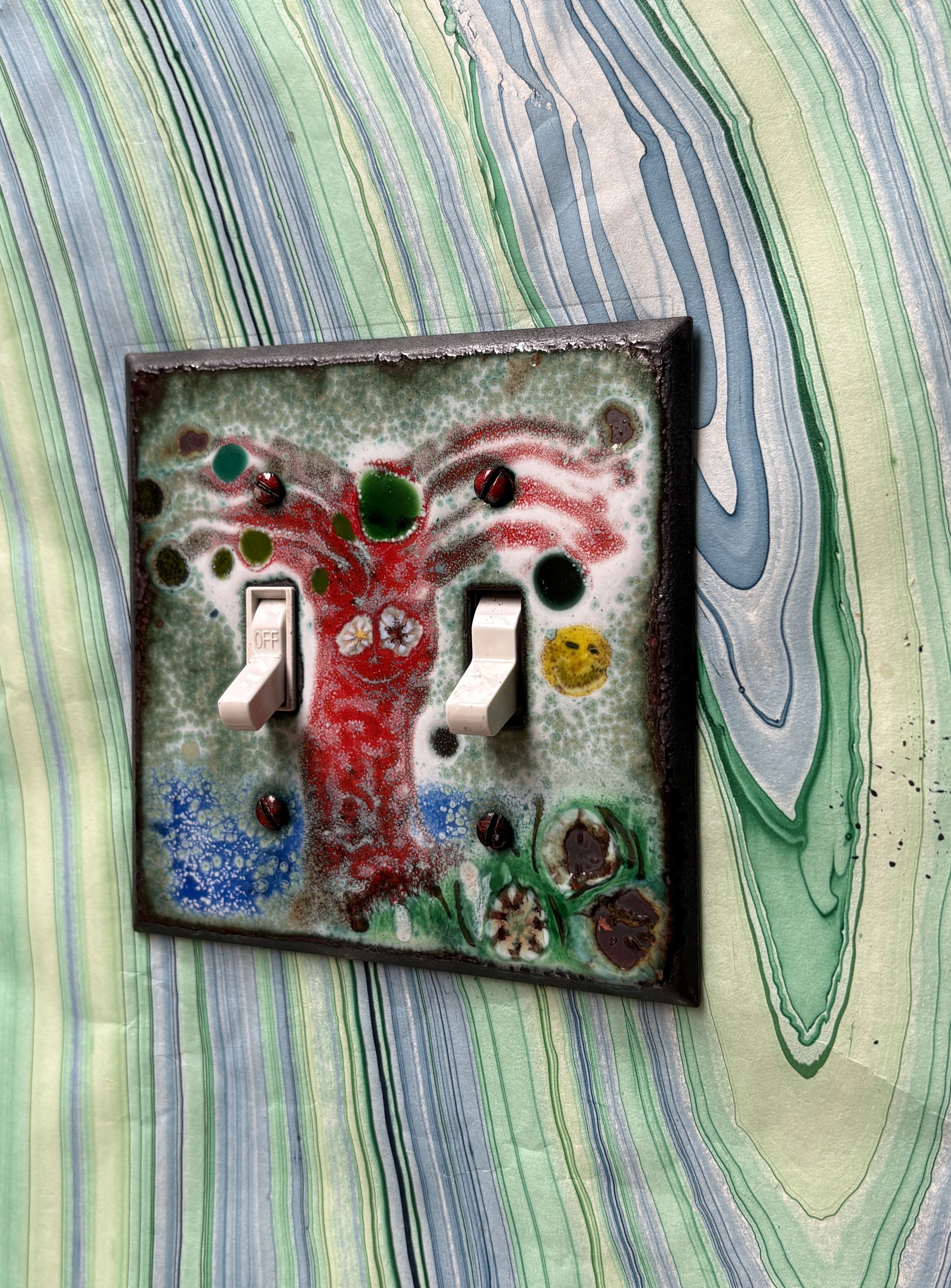 COLORFUL AFTERNOON: ENAMEL SWITCH PLATE WORKSHOP at FARAG'S - 7/11, 11am-2pm