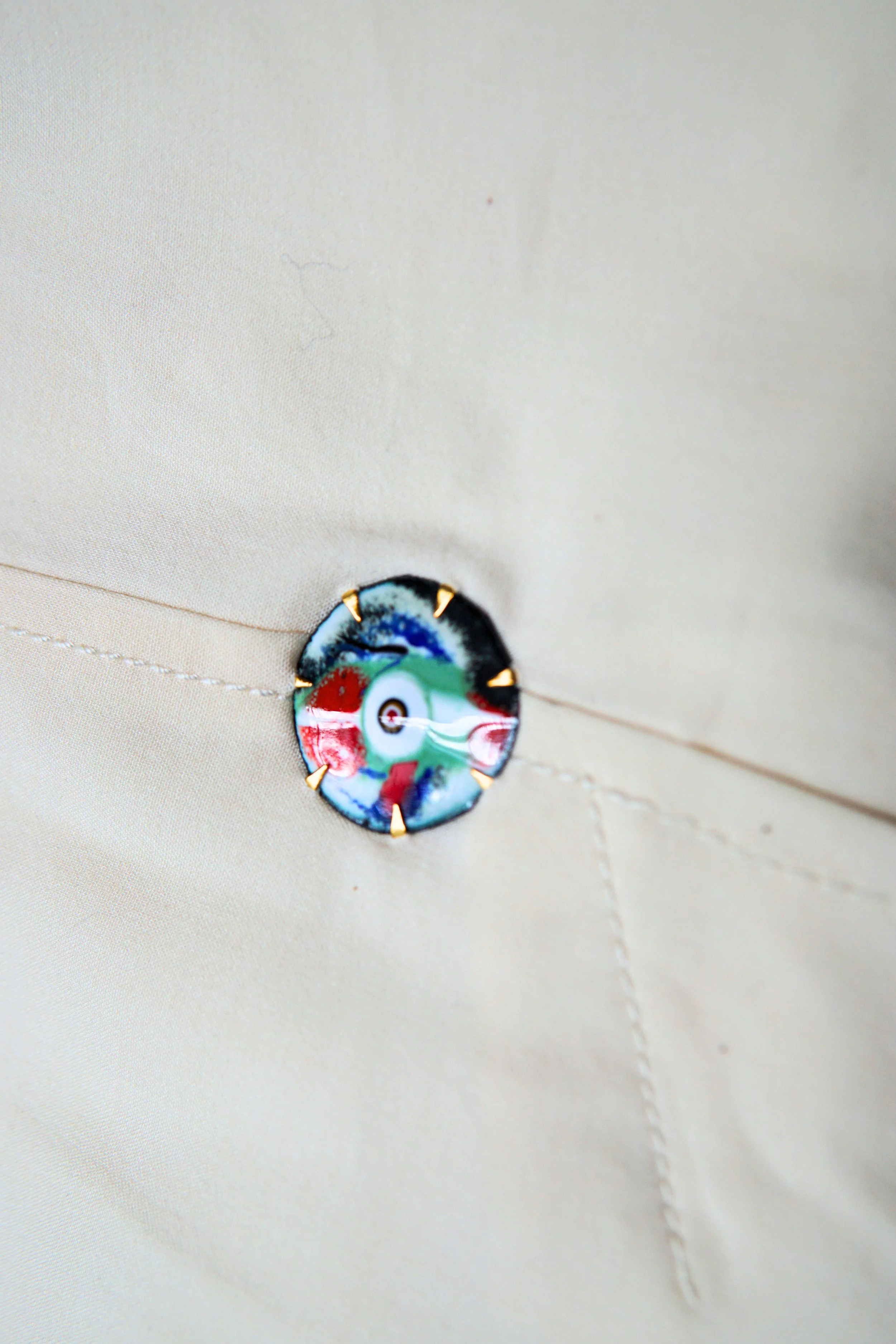 Button3.jpg