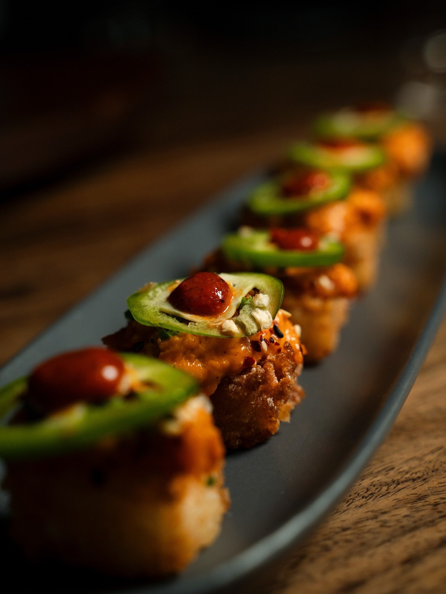 Day after Thanksgiving and somehow&hellip; we&rsquo;re all hungry again 👀🙂&zwj;↕️
Lucky Tiger lunch starts at 12!! Pull up 🐅❤️&zwj;🔥

#restaurant #newyork #nyc #asianfusion #luckytiger #cocktails #cocktailbar #lunch