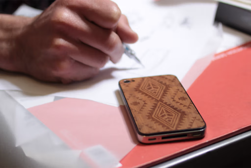 bennygold_native_phone.png