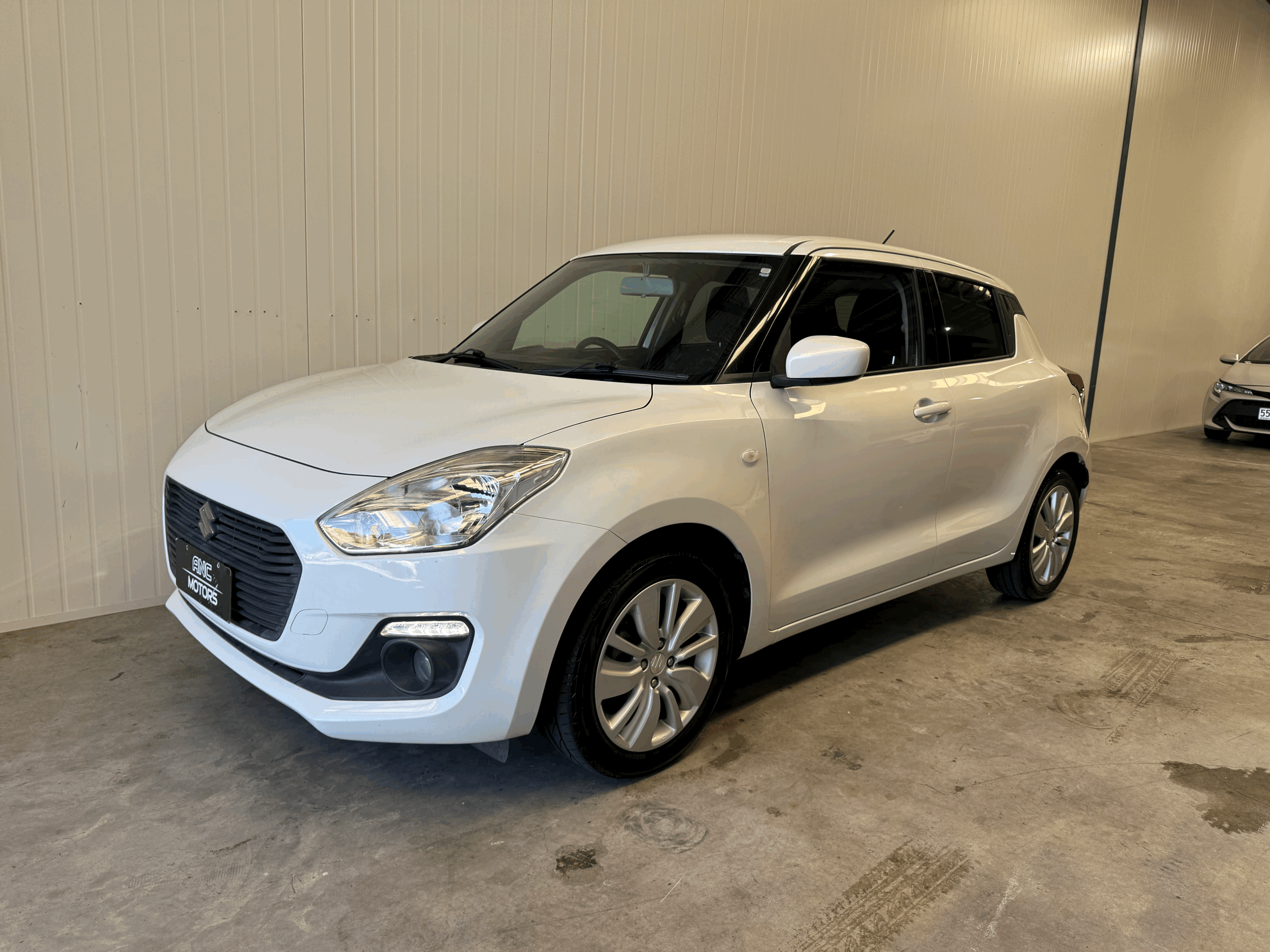 2019 Suzuki Swift GL Navigator
