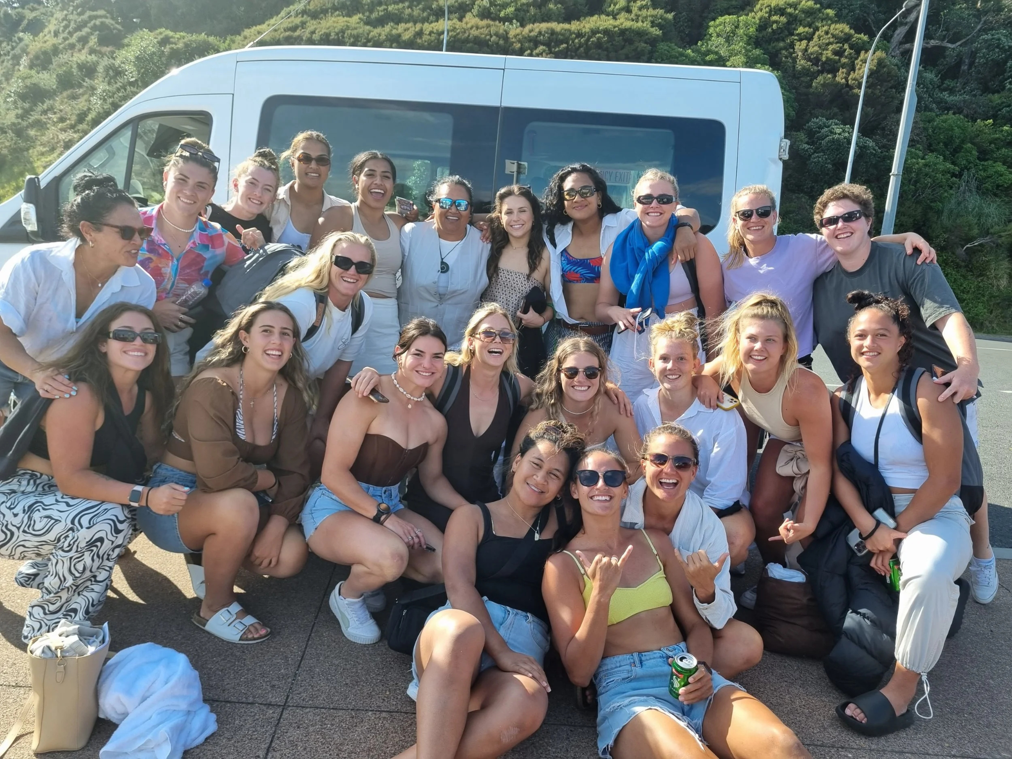 Shared Shuttle Tours: Affordable Way to Explore Waiheke