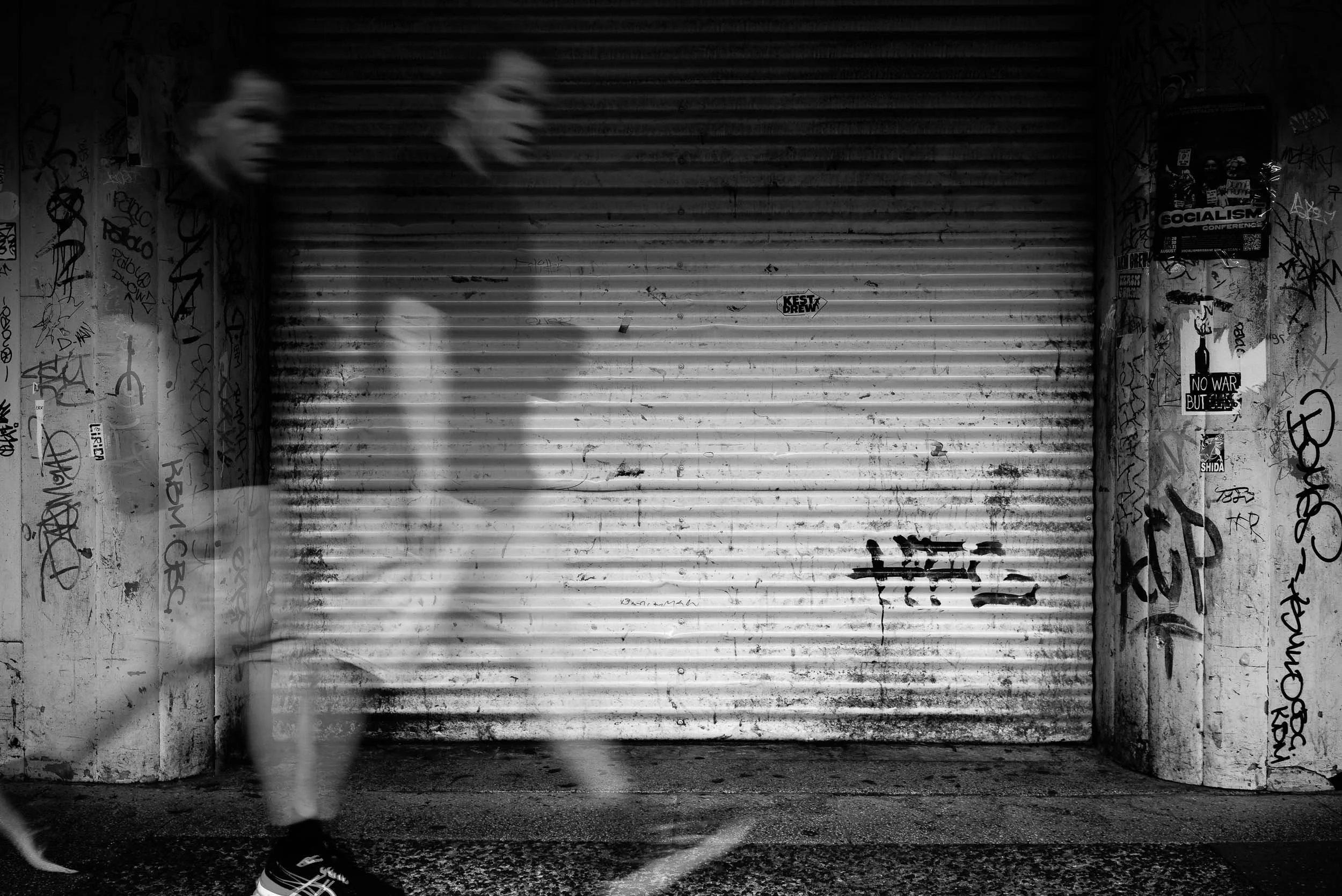 The Unsettling Gaze: A blurred presence, fleeting terror. Within passing glances, your lens reveals the unsettling truth of hidden fears and the profound impact of unseen connections, forever held in view.