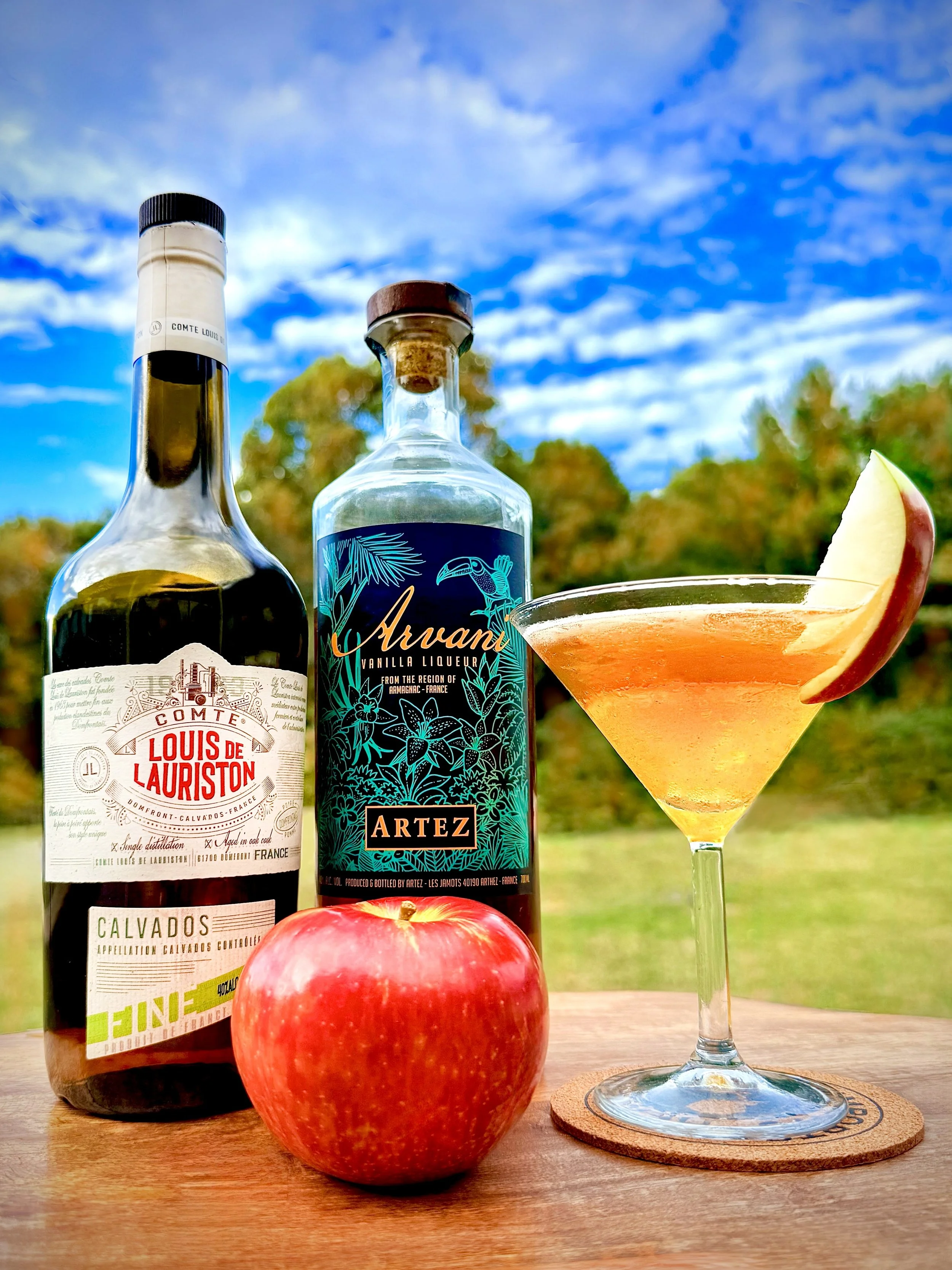 Vanilla CalvaTini - Lauriston.jpeg