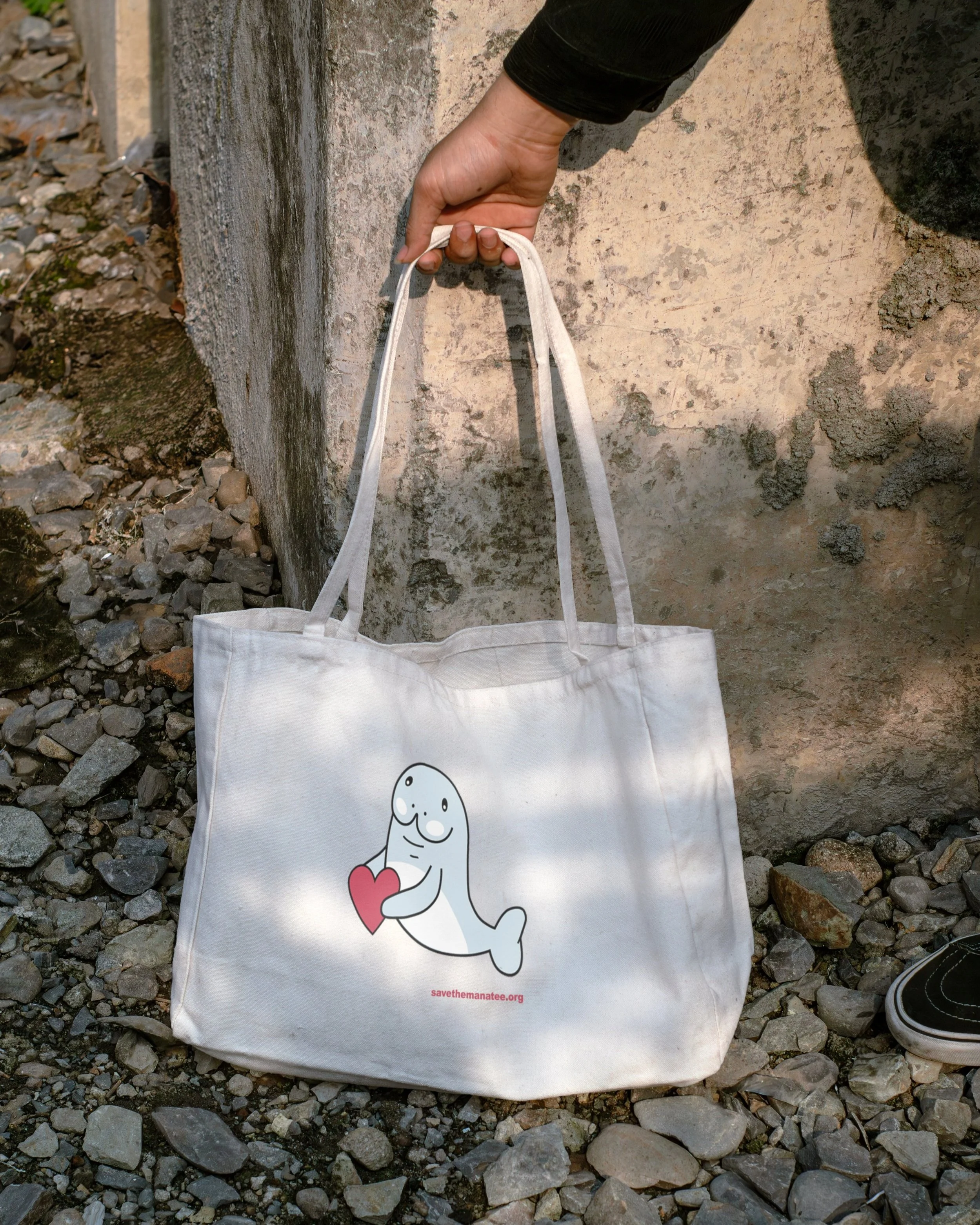 STMtotemockup4.jpg