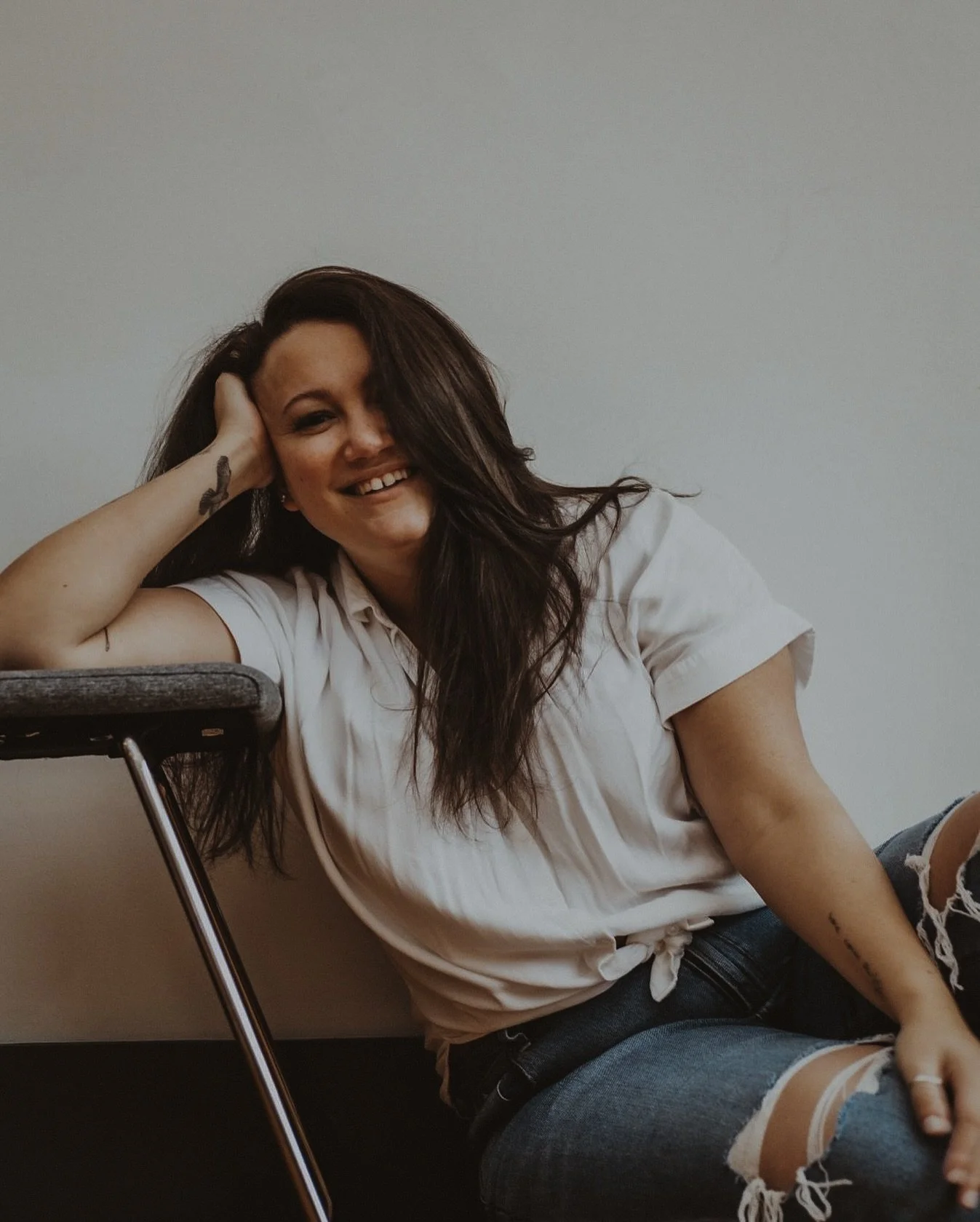 New here? Or still wondering WTF Dirty Little Systems actually is?

Hi, I&rsquo;m Riz.
Certified Director of Operations.
Reiki Master.
Chaos wrangler.
Spiritual strategist.
And the person you call when your business feels like it&rsquo;s held togethe