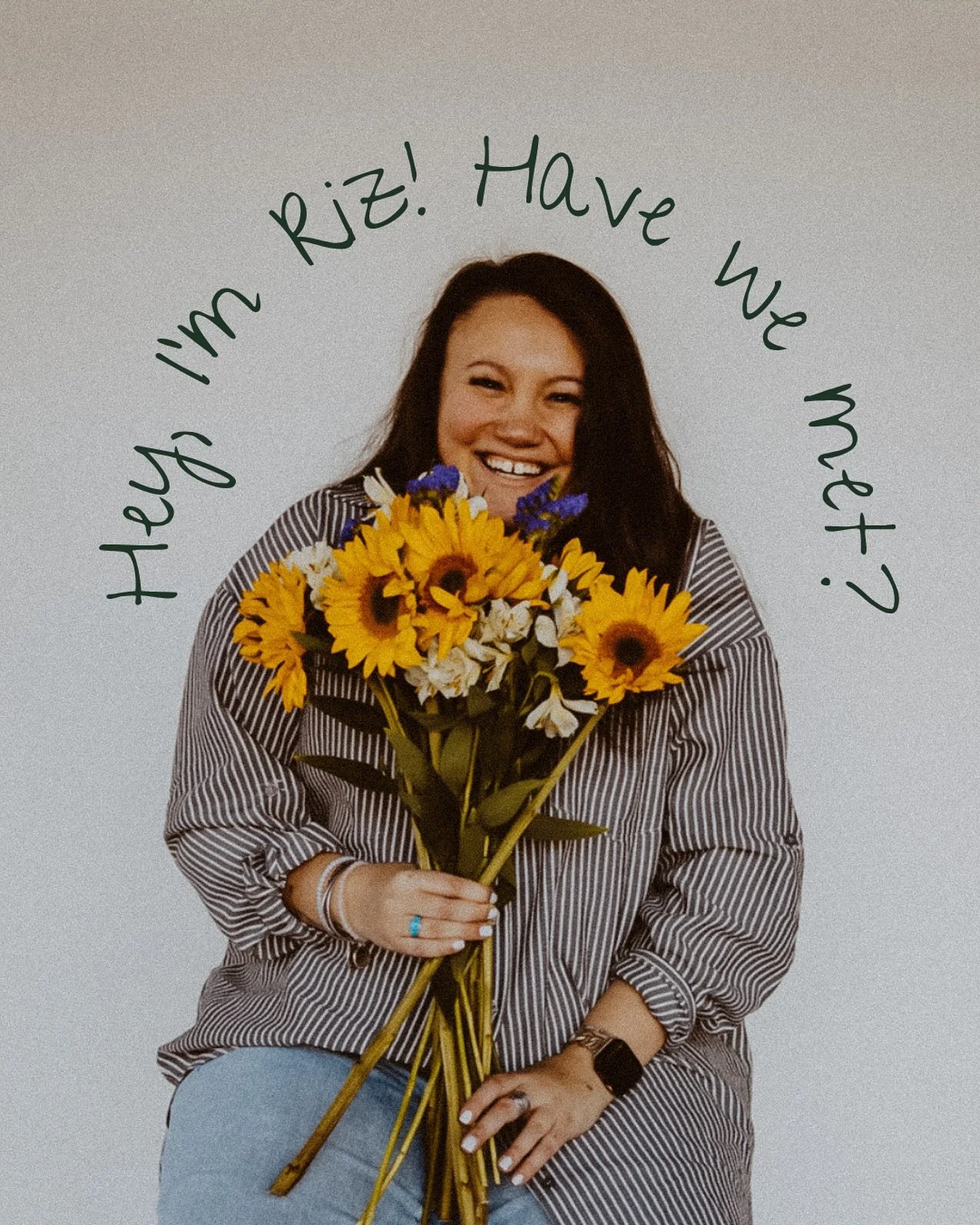 You know that dream where your business runs like a well-oiled machine and you still have time for your life?

Yeah&hellip; that&rsquo;s what I help you build.

Hey, I&rsquo;m Riz 👋🏽
&rarr; Certified Director of Operations
&rarr; Level 3 Reiki Mast