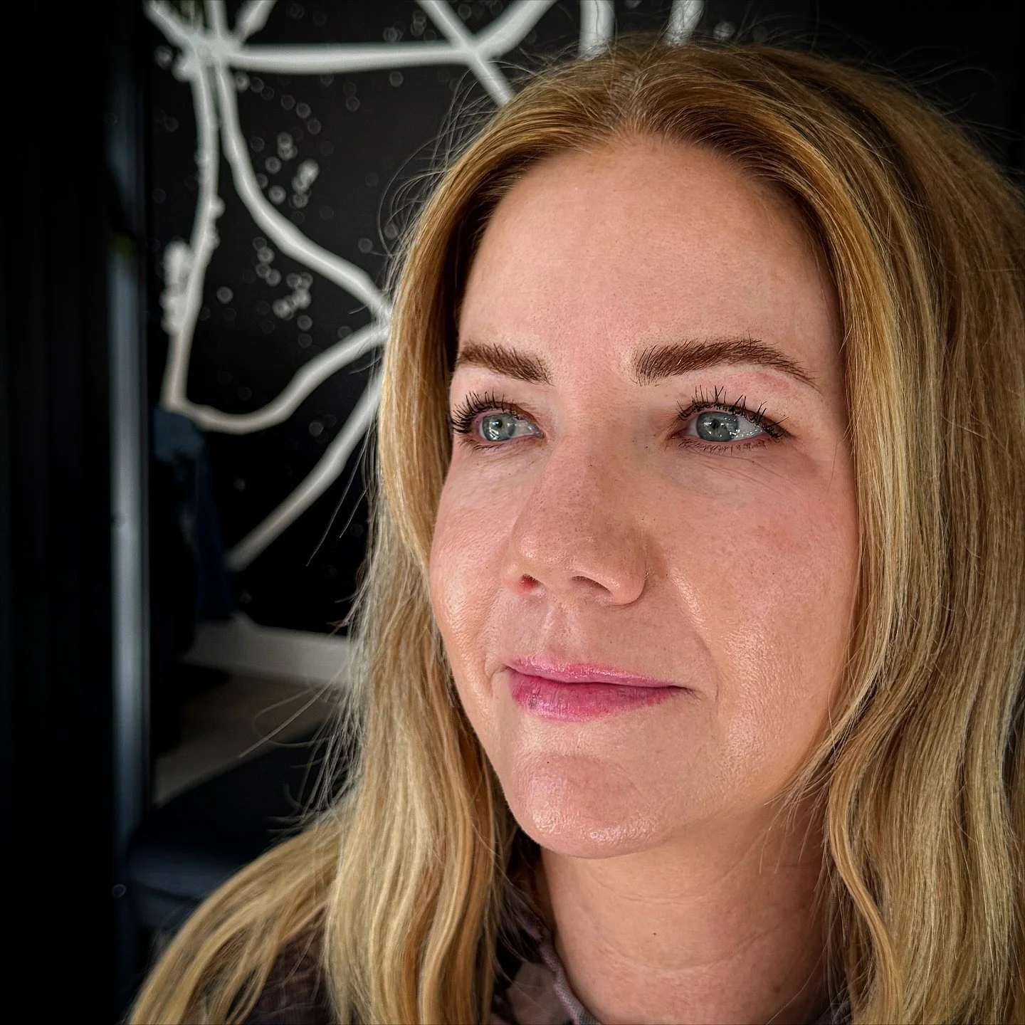 Gorgeous brows for this beauty 🤌🏽 #combobrows#brows#PMU