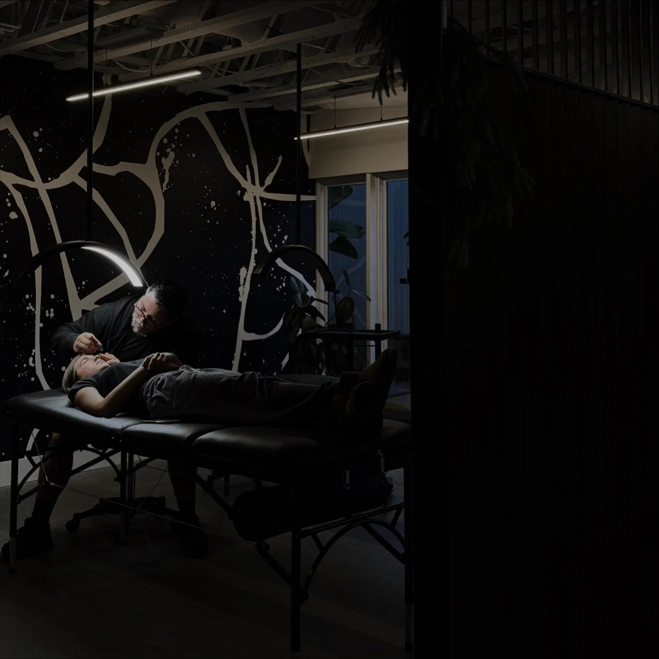 We're not letting the cold mornings 🥶 stop us! Bookings available online or text 858.888.3231 to schedule 

Artist @browsbyleo #browlamination#browsofinstagram