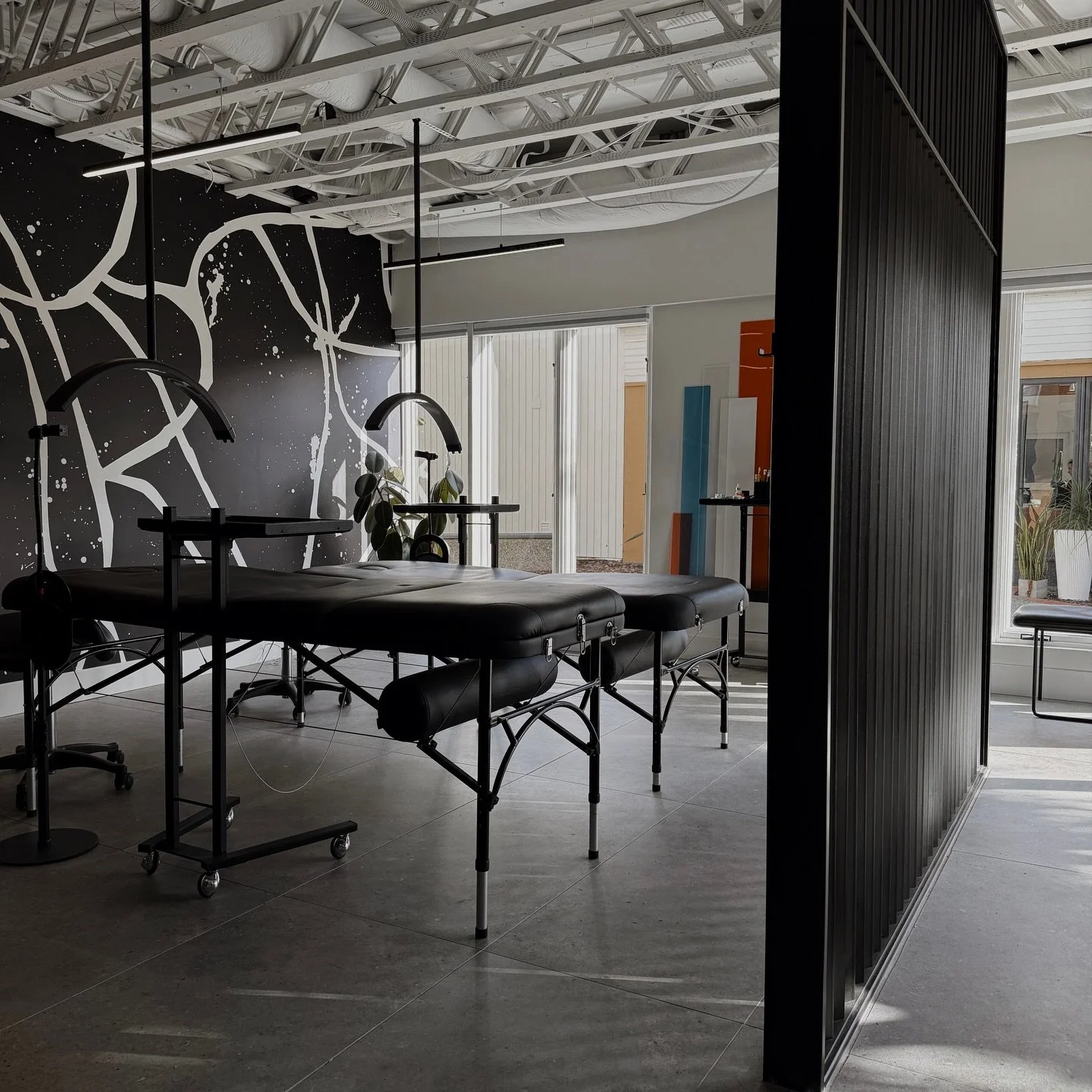 This isn&rsquo;t just a studio &mdash; it&rsquo;s a safe space. 🖤

Where we slow down, listen, design intentionally, and create brows that honor your natural beauty.

We&rsquo;re by appointment only so we can give every client our full attention.
Cl