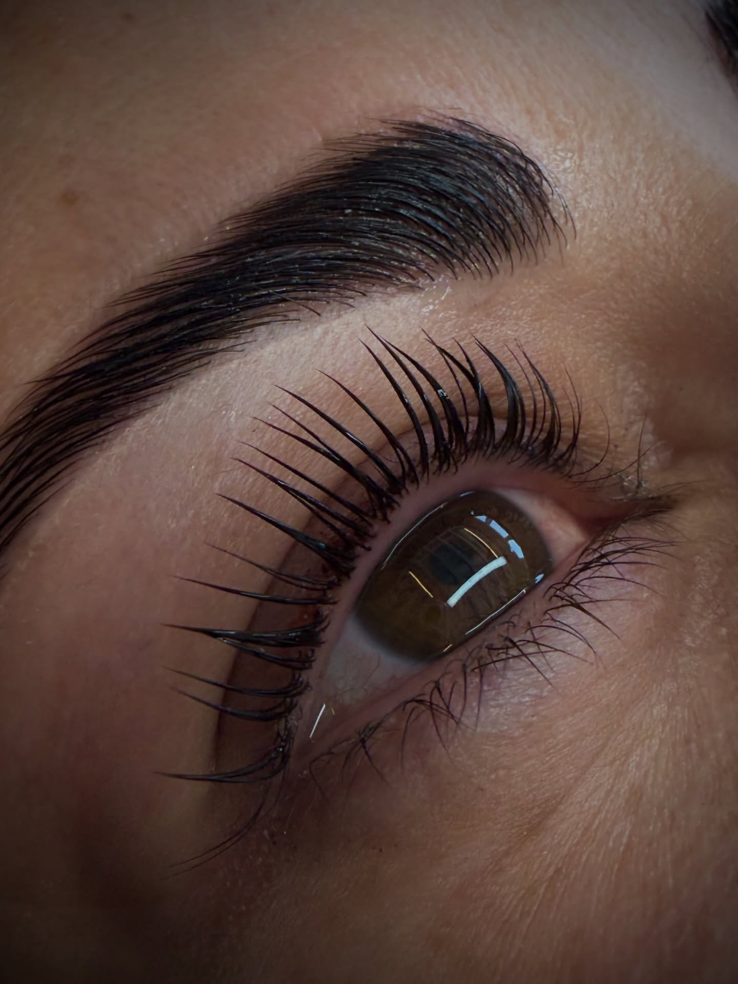 A Korean lash lift is all about enhancing what you already have &mdash; no extensions, no heavy maintenance, just beautifully lifted lashes that open up your entire eye area.

Why we LOVE them:
&bull; Creates a longer, fuller lash appearance
&bull; L