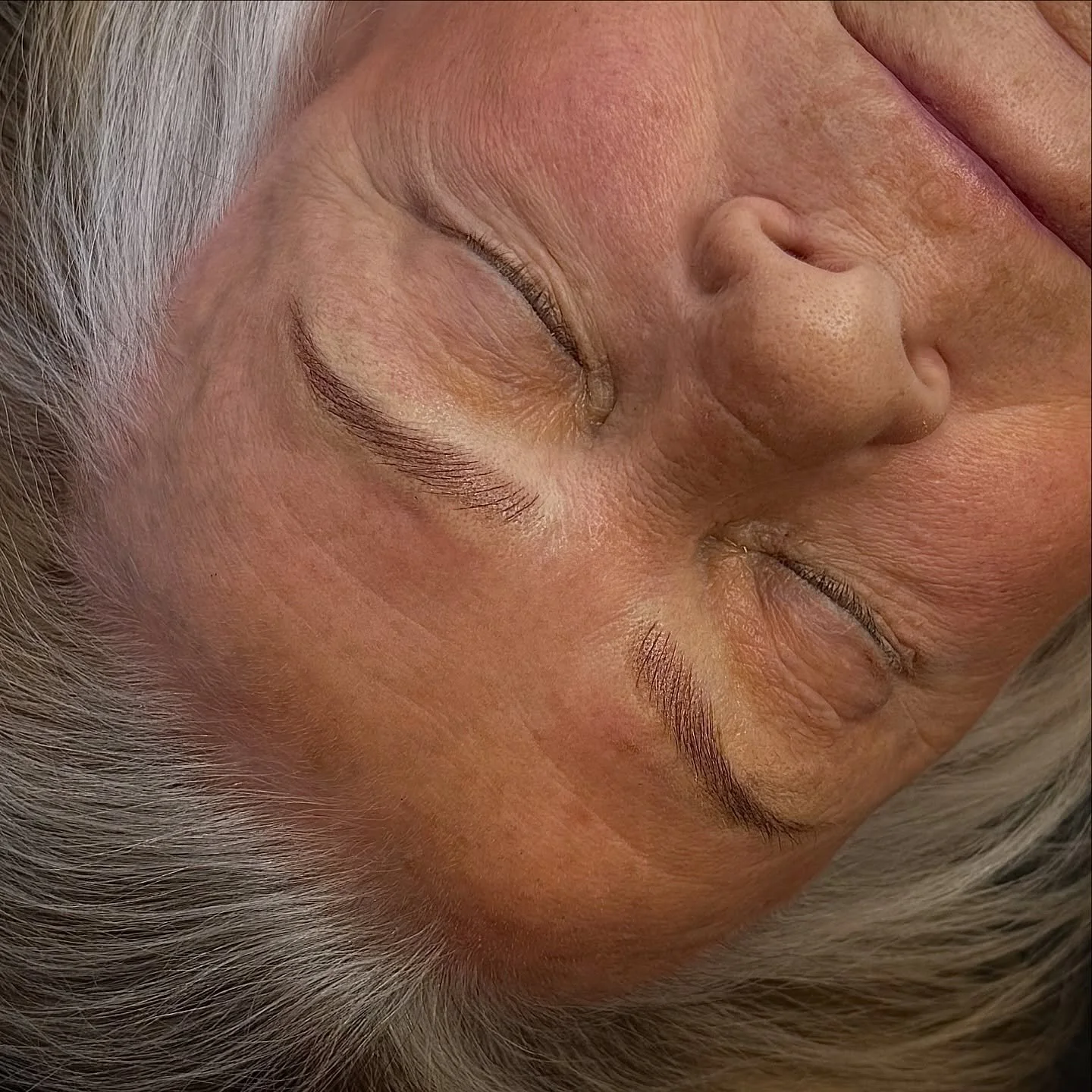 Combo brows 💫 one of our favorites to do 

#combobrows#microblading#brows#browlami 

#combobrows