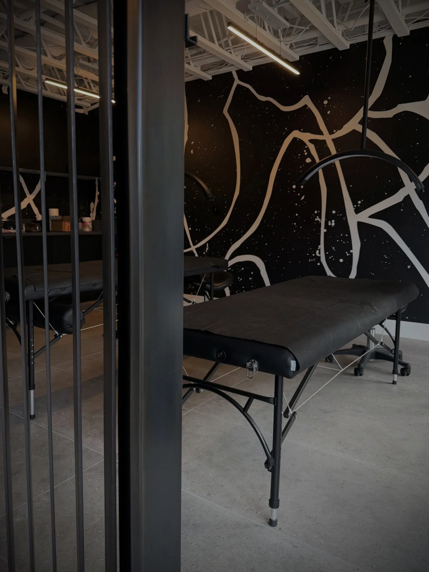 A space created with purpose.
From the music to the layout to the energy&mdash;everything here is meant to make you feel comfortable, confident, and seen. Appointments can be booked online. We can&rsquo;t wait to meet you! 💫