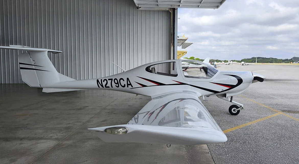 N279CA-2.jpg