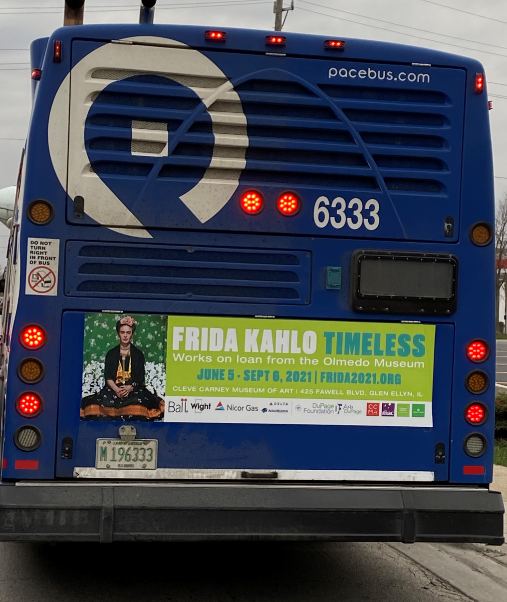 Advertisement for the exhibition made for the Chicago Pace Bus system.