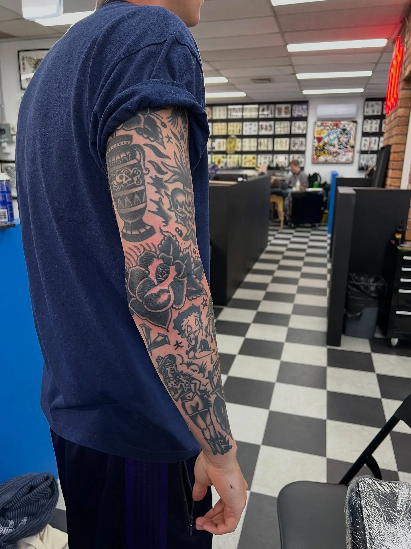 Now booking May and June. If you would like to get tattooed send me a DM. Be sure to follow my channel for deals on day rates and larger pieces. Thanks