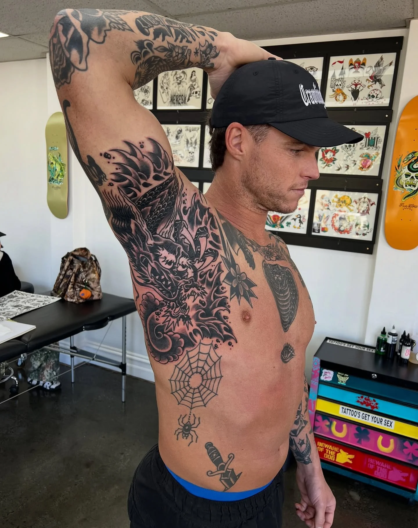 💥ONE HIT ARM PIT💥 Sometimes they really do hurt and this was one of those times! Let&rsquo;s do yours if you dare!