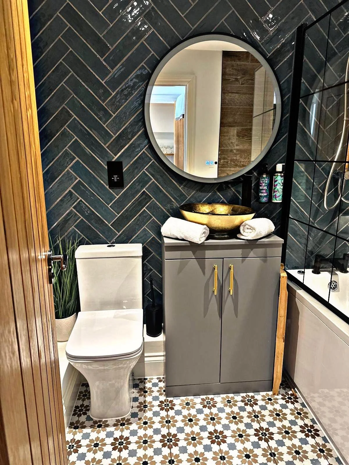 Daily Cleaning Insights: Professional Cleaning Tips &amp; Services in Bristol