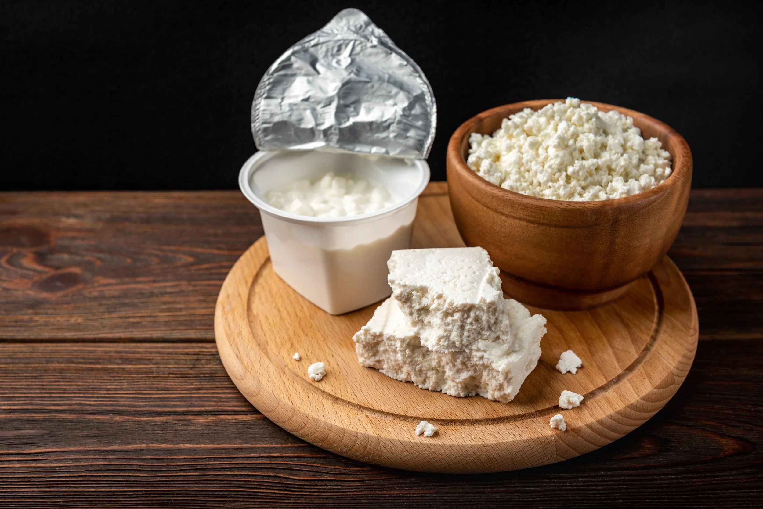 Quark in Verpackungslösungen mit stabiler Feuchtigkeitskontrolle, Aromaschutz und gleichbleibender Konsistenz