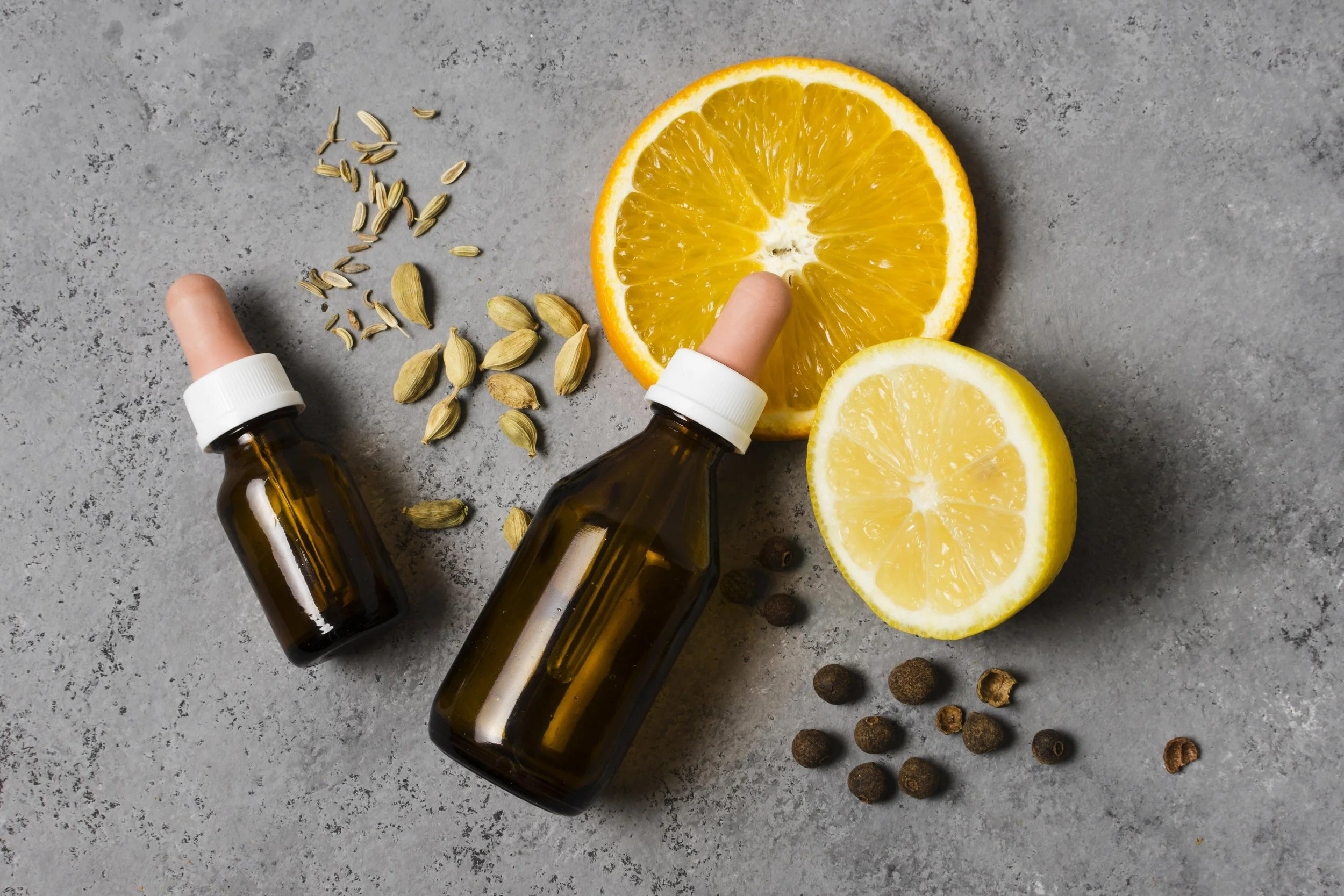 Ätherische Öle und Duftöl-Mischungen aromaschonend abfüllen und verpacken