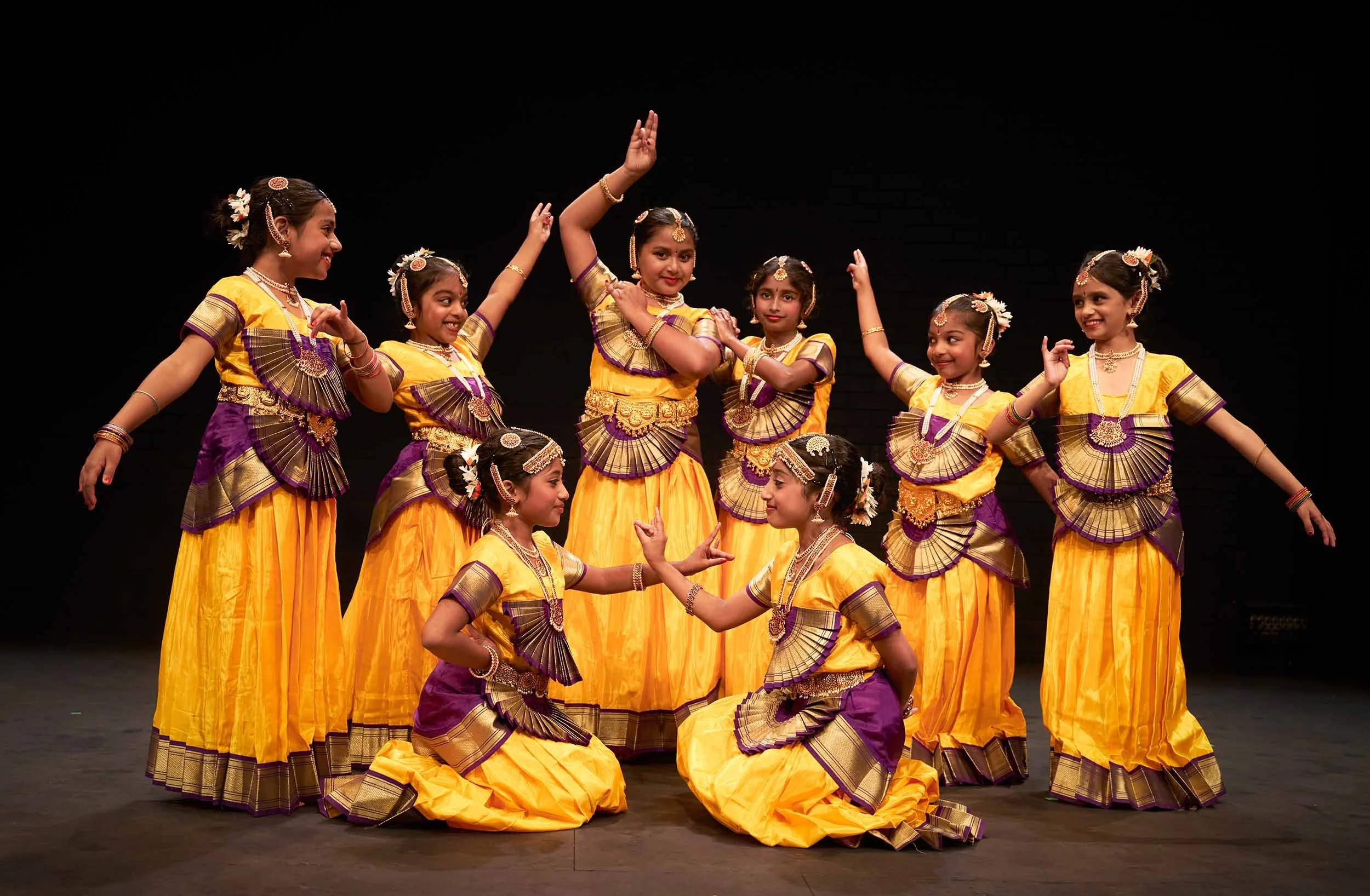 satyam-dance-students-bharatanatyam-yellow-costumes-ensemble.jpg