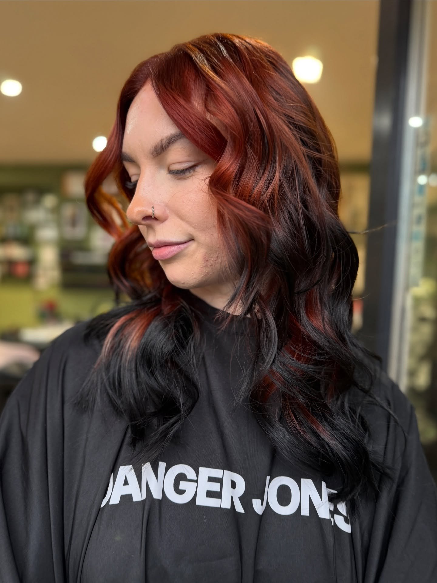 A slight change for this absolute beauty queen this time! 

Aderyn said no blonde and black tips, so no blonde and black tips is what she got! 
Both colours absolutely stunning on her, which version do you prefer? 👀😍

#calicohair #foxtailshair #cal