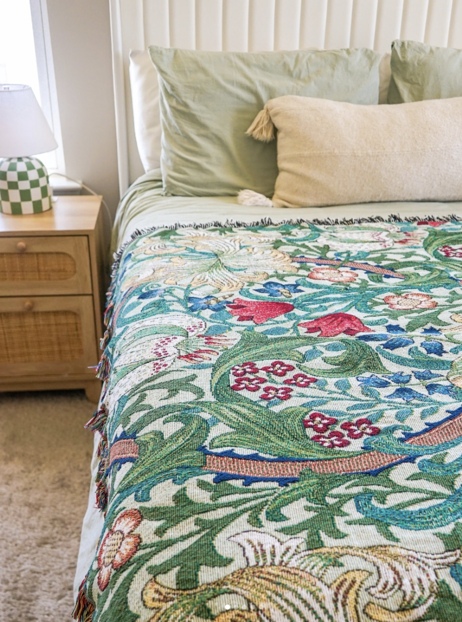 Mill Spring Monday: Pure Country Weavers