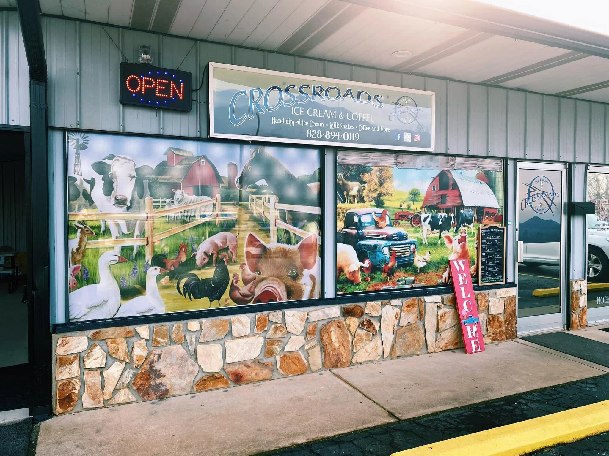 Crossroads ice cream store front Mills Spring NC
