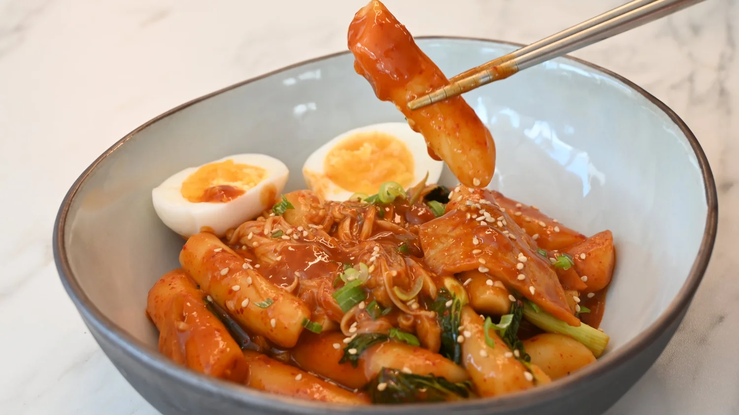 10 Minute Tteokbokki Recipe | Healthy Korean Spicy Rice Cakes — Sencha ...