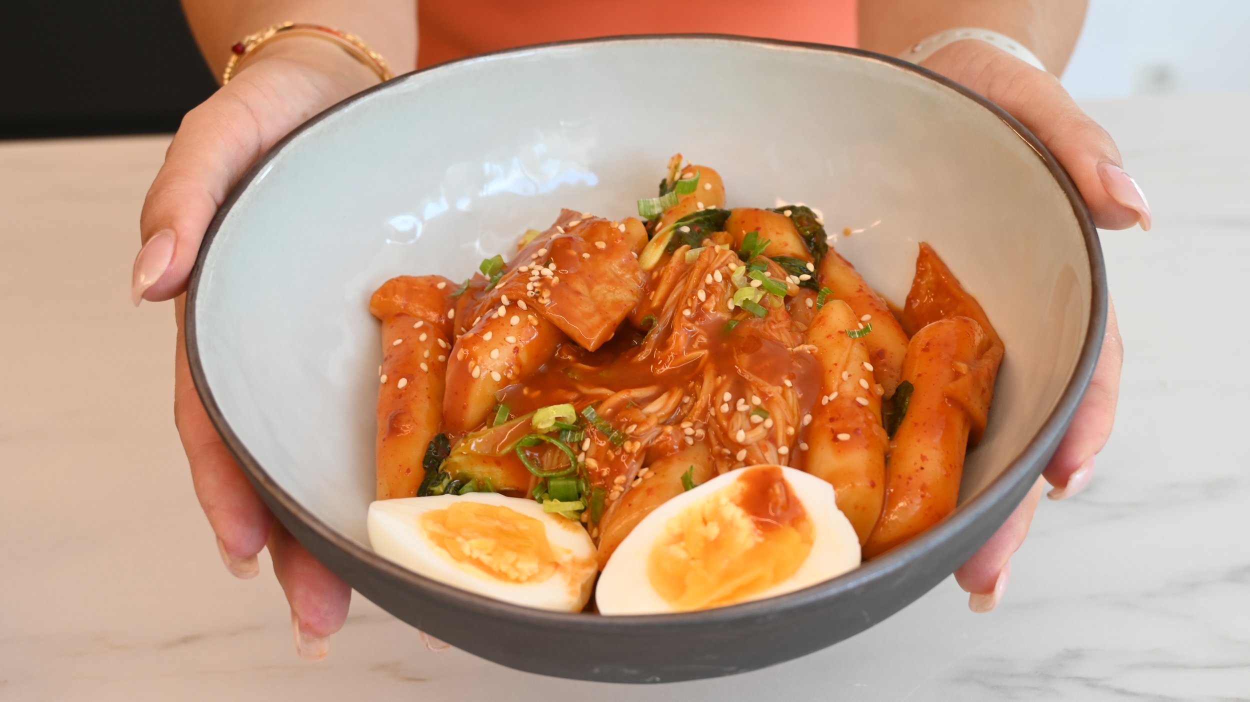 10 Minute Tteokbokki Recipe | Healthy Korean Spicy Rice Cakes — Sencha ...
