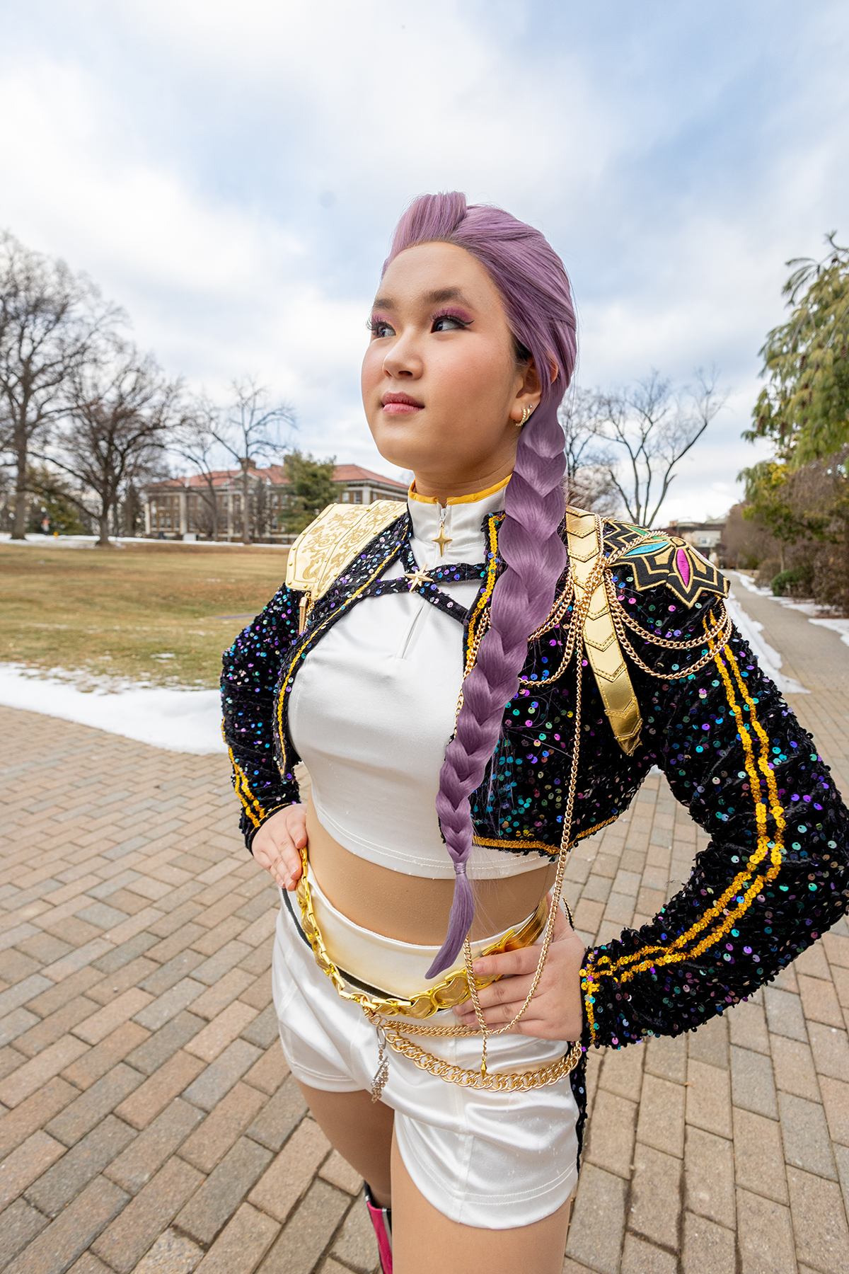 Woman dressed as Kpop Demon Hunters Rumi.