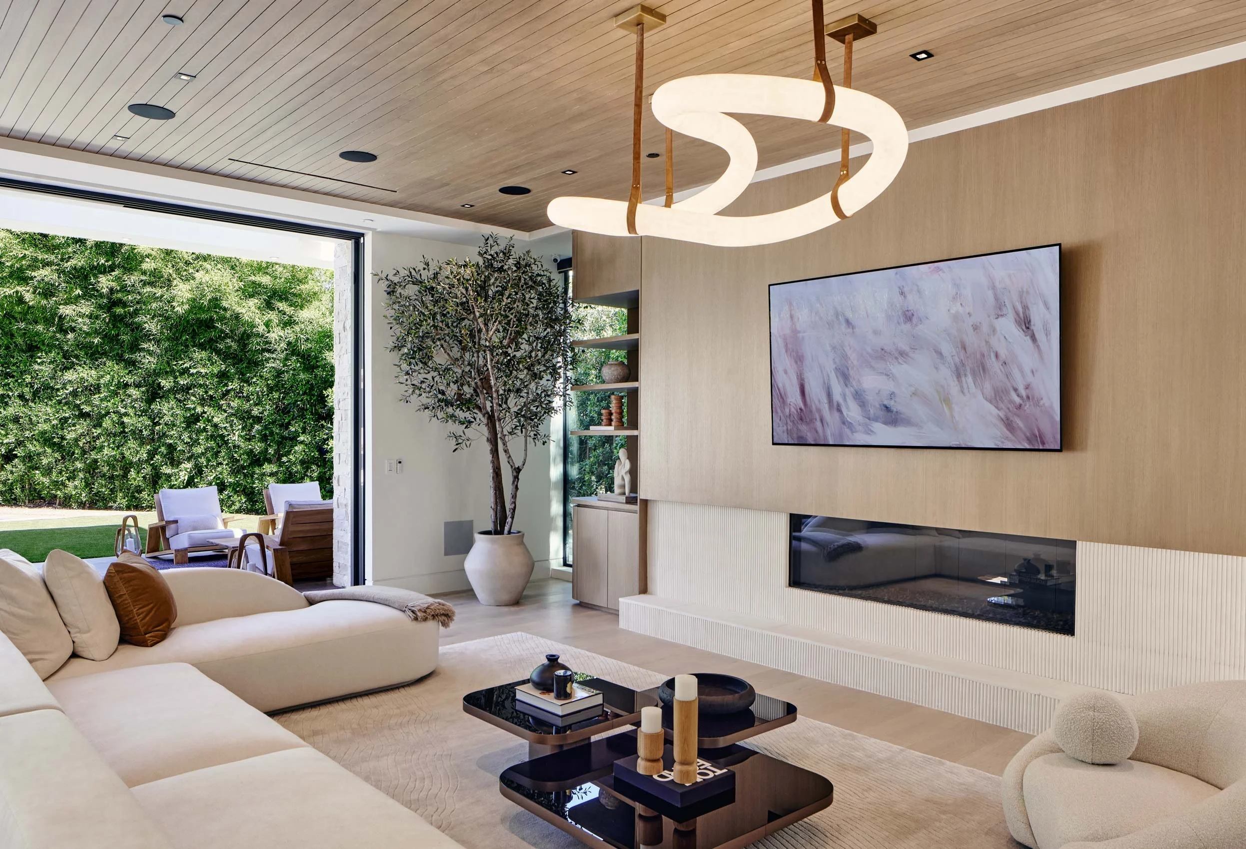 IR_WARNER_LIVING_ROOM_0683 V1.jpg