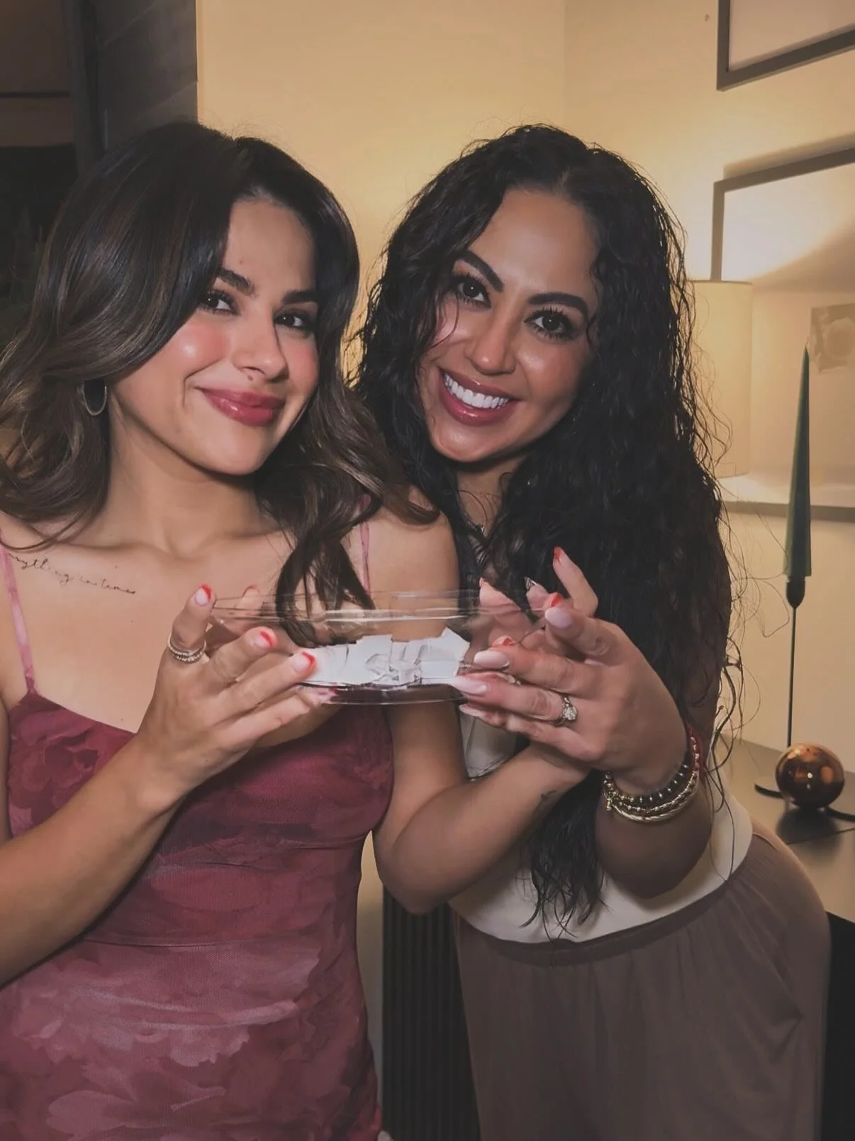 Thanksgiving Giveaway Winner Announcement 🍂🍁🍂

Congratulations to our giveaway winner. We&rsquo;re so grateful to celebrate you today and can&rsquo;t wait to be part of your self-care and recovery experience.

To everyone who participated, shared,