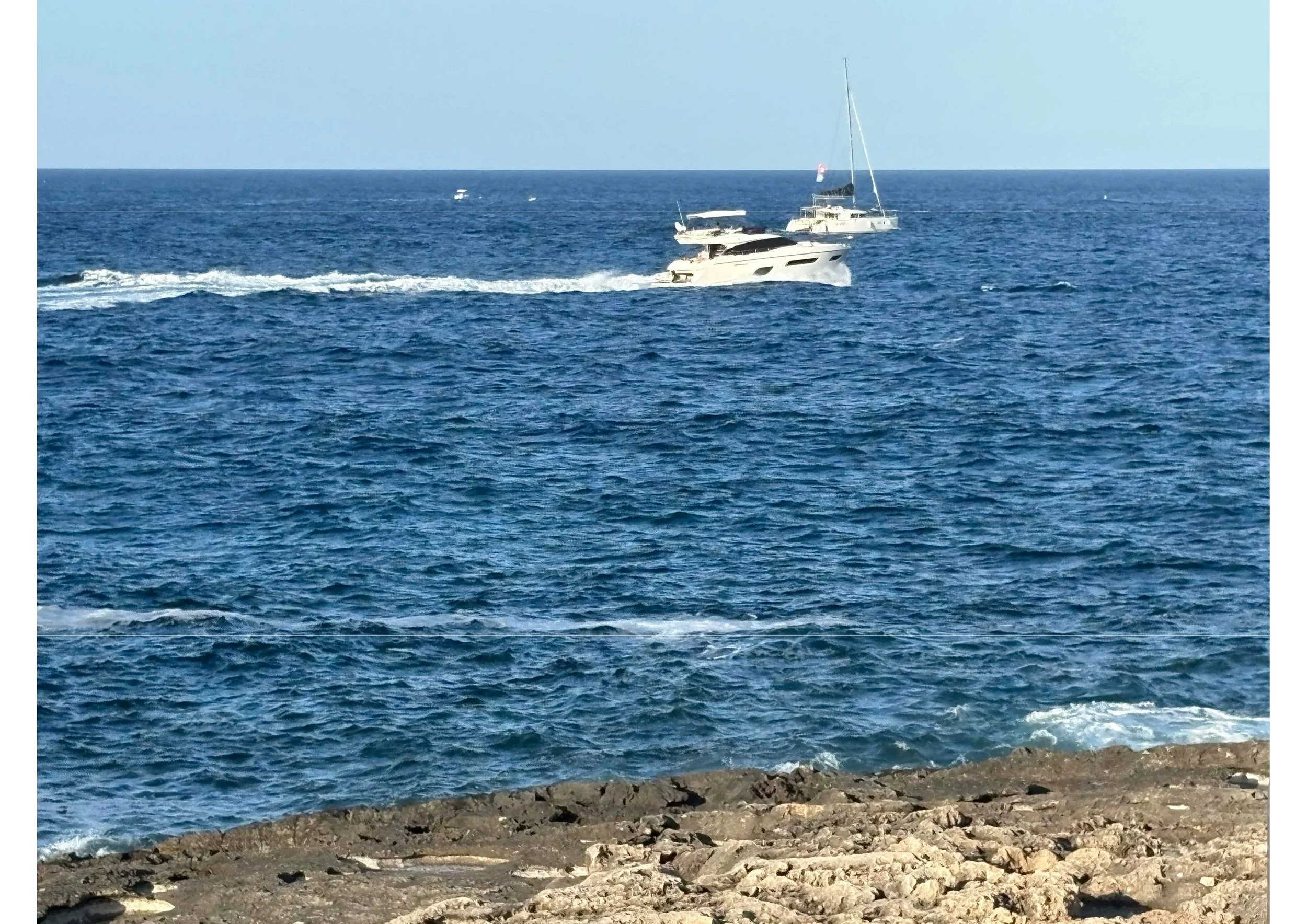 Who Can Be on Board? How Residency Affects a Yacht Under Temporary Admission
