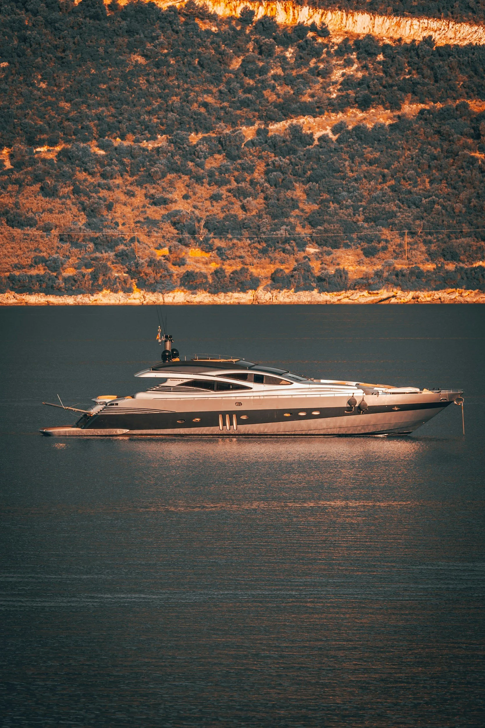 All aboard! How Residency Affects a Yacht Under Temporary Admission