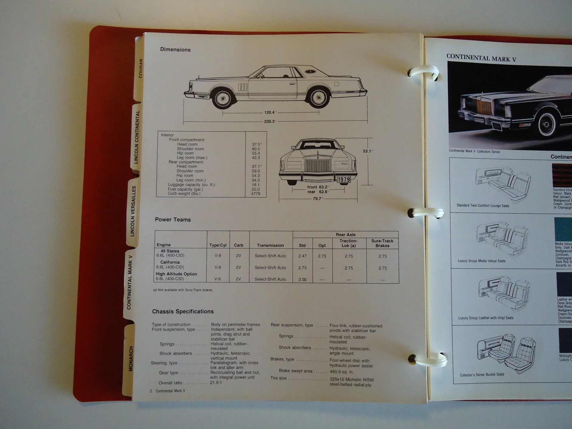 Page from a car brochure showing a side view and front and rear dimensions of a classic 1979 Lincoln Continental Mark V, with technical specifications and interior options.