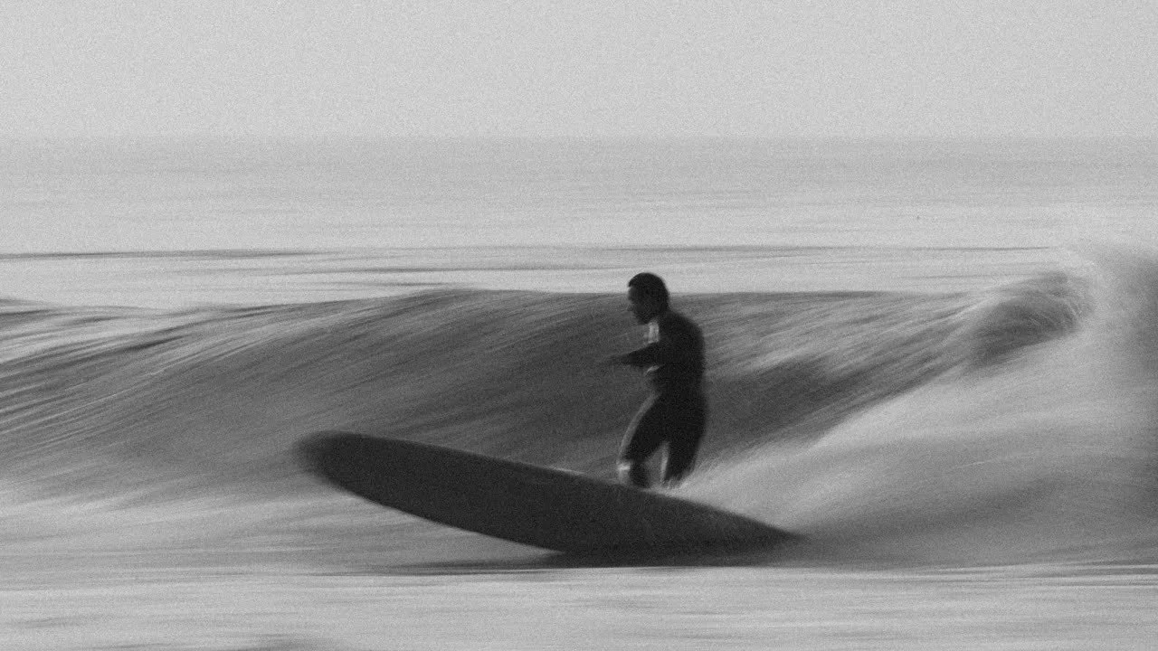 PRIVATE AND PROFESSIONAL SURF COACHING