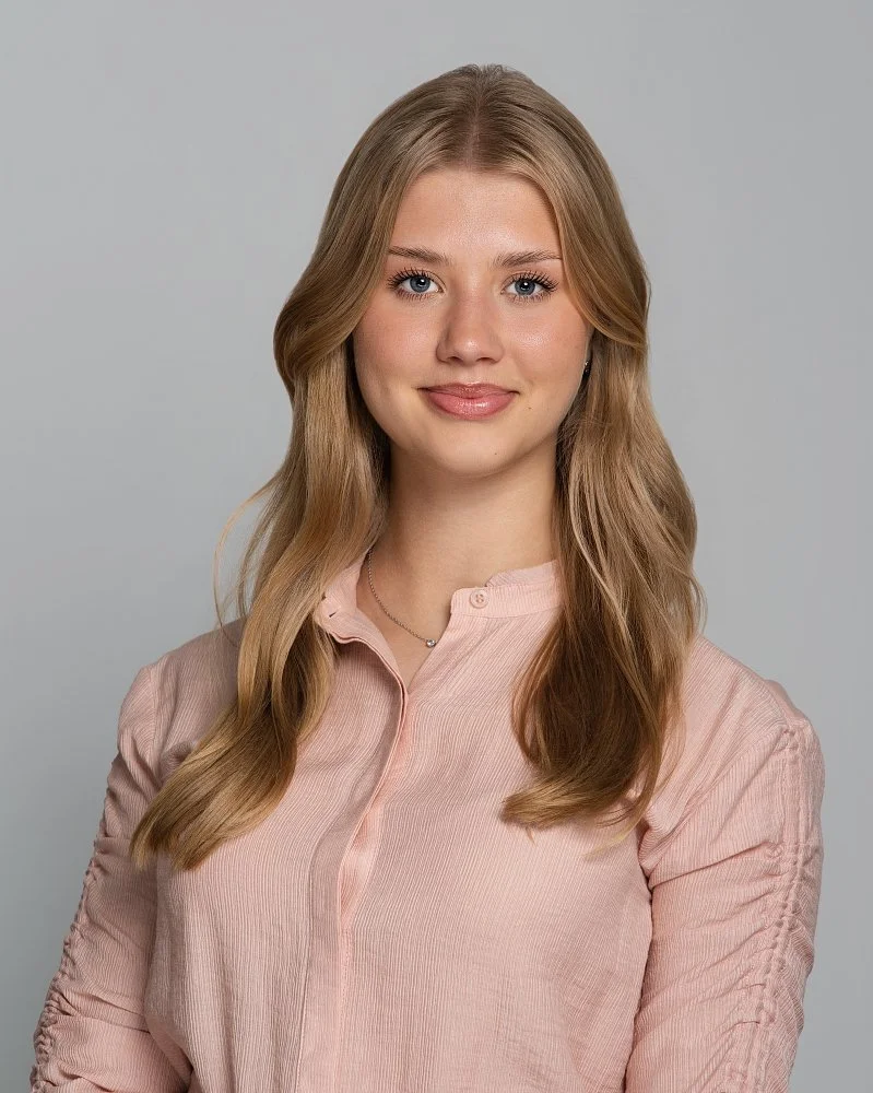 1125 alina feit 20627.jpg