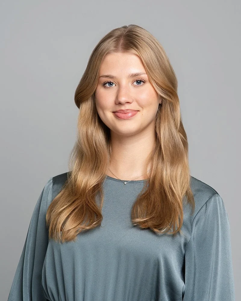 1125 alina feit 20540.jpg