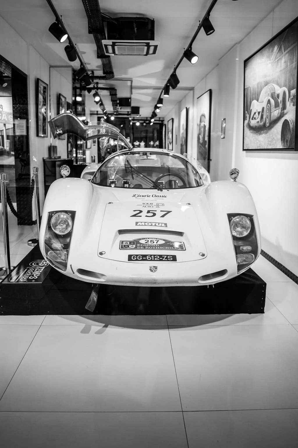 Cannes Through My Lens: Street Photography During the Cannes Lions Festival